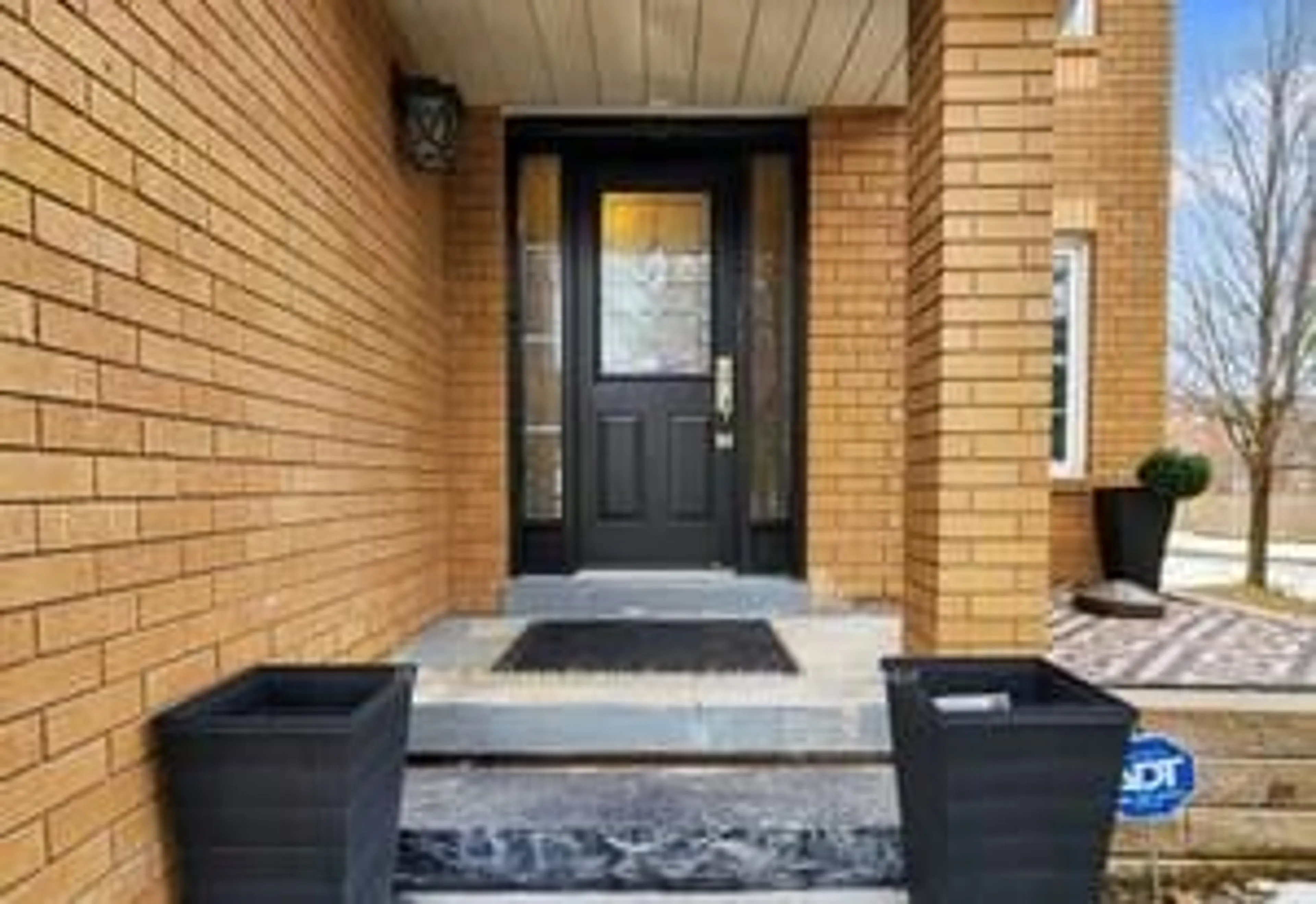 Indoor entryway for 38 Shipp Cres, Ajax Ontario L1T 3W6