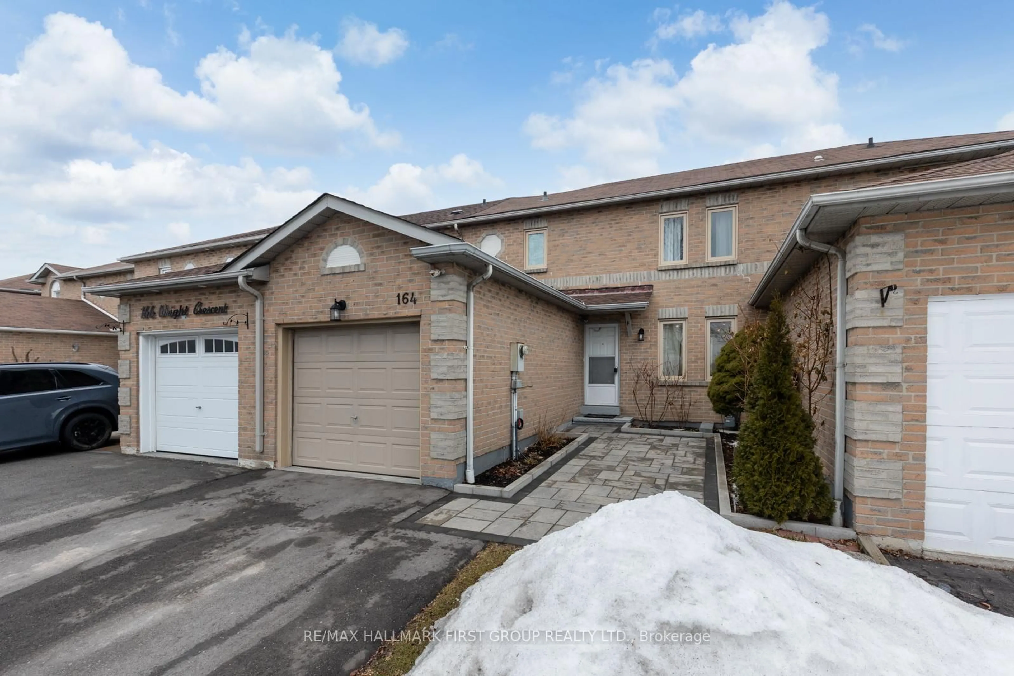 Unknown for 164 Wright Cres, Ajax Ontario L1S 6X5