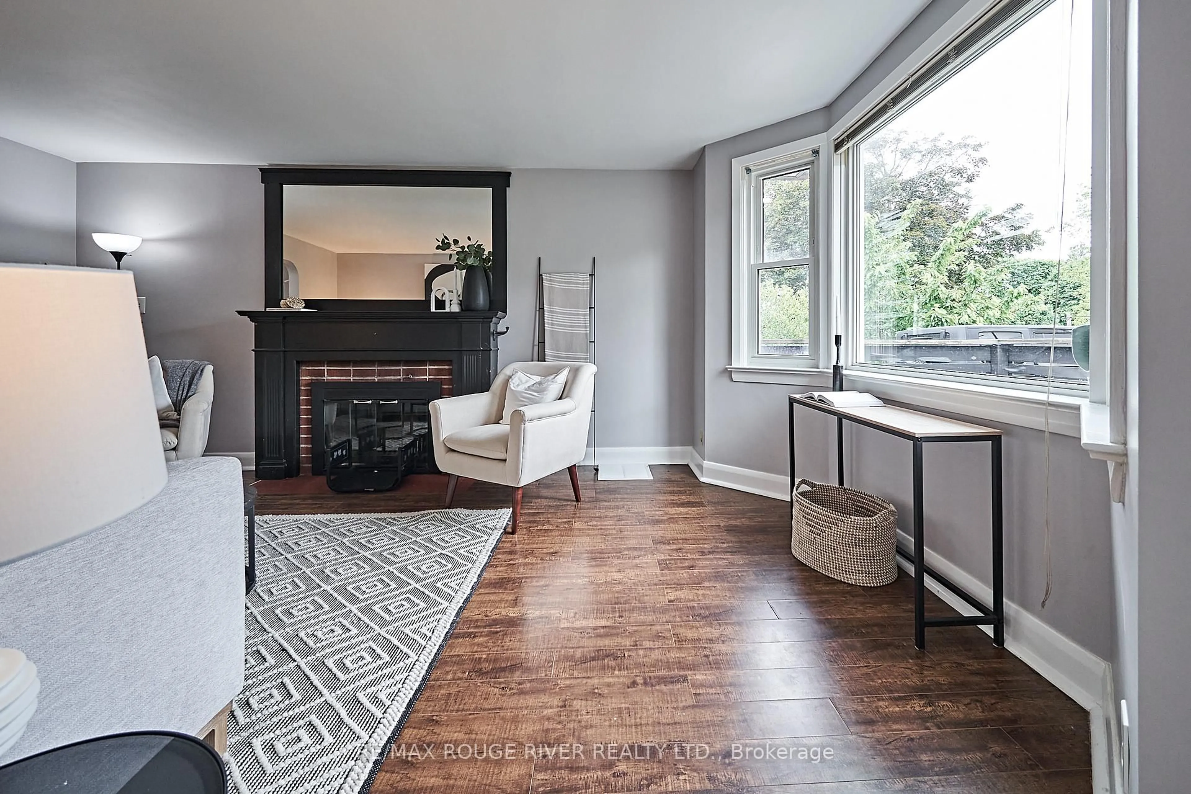 Living room with furniture, unknown for 1073 King St, Oshawa Ontario L1H 1H6