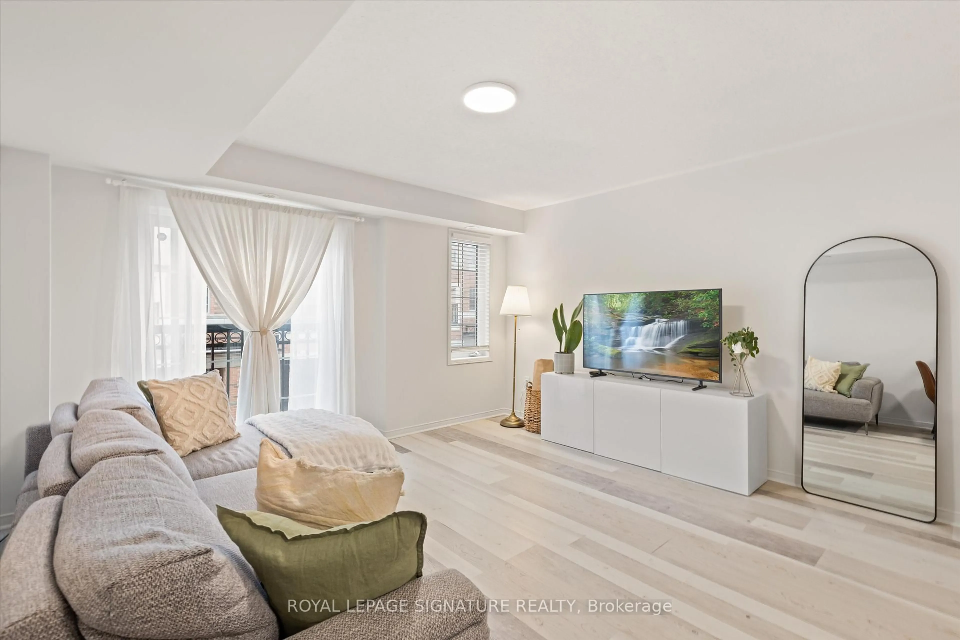 Living room with furniture, unknown for 33 Glenstal Path #264, Oshawa Ontario L1L 0L2