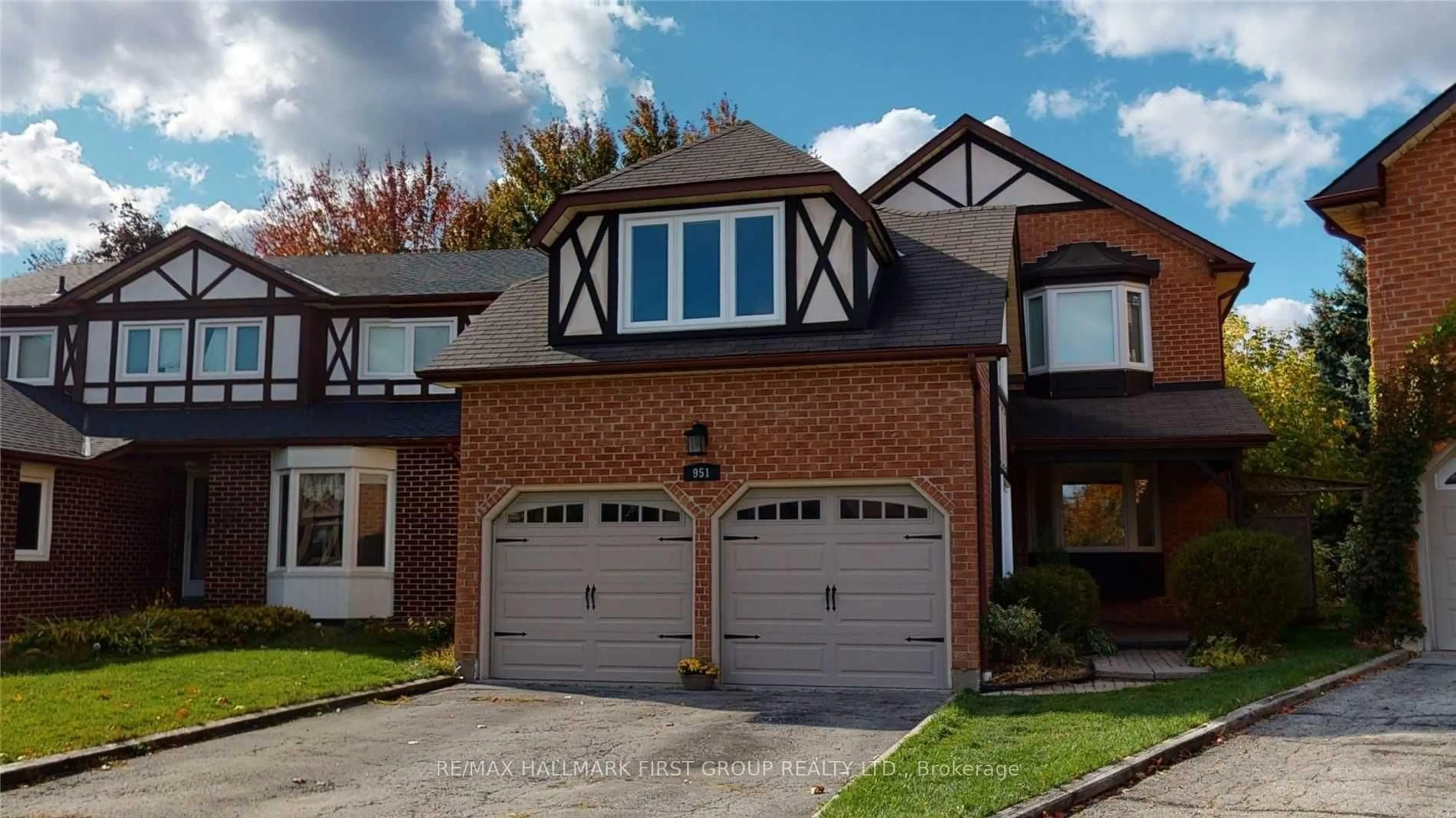Home with brick exterior material, street for 951 Gablehurst Cres, Pickering Ontario L1V 5G6