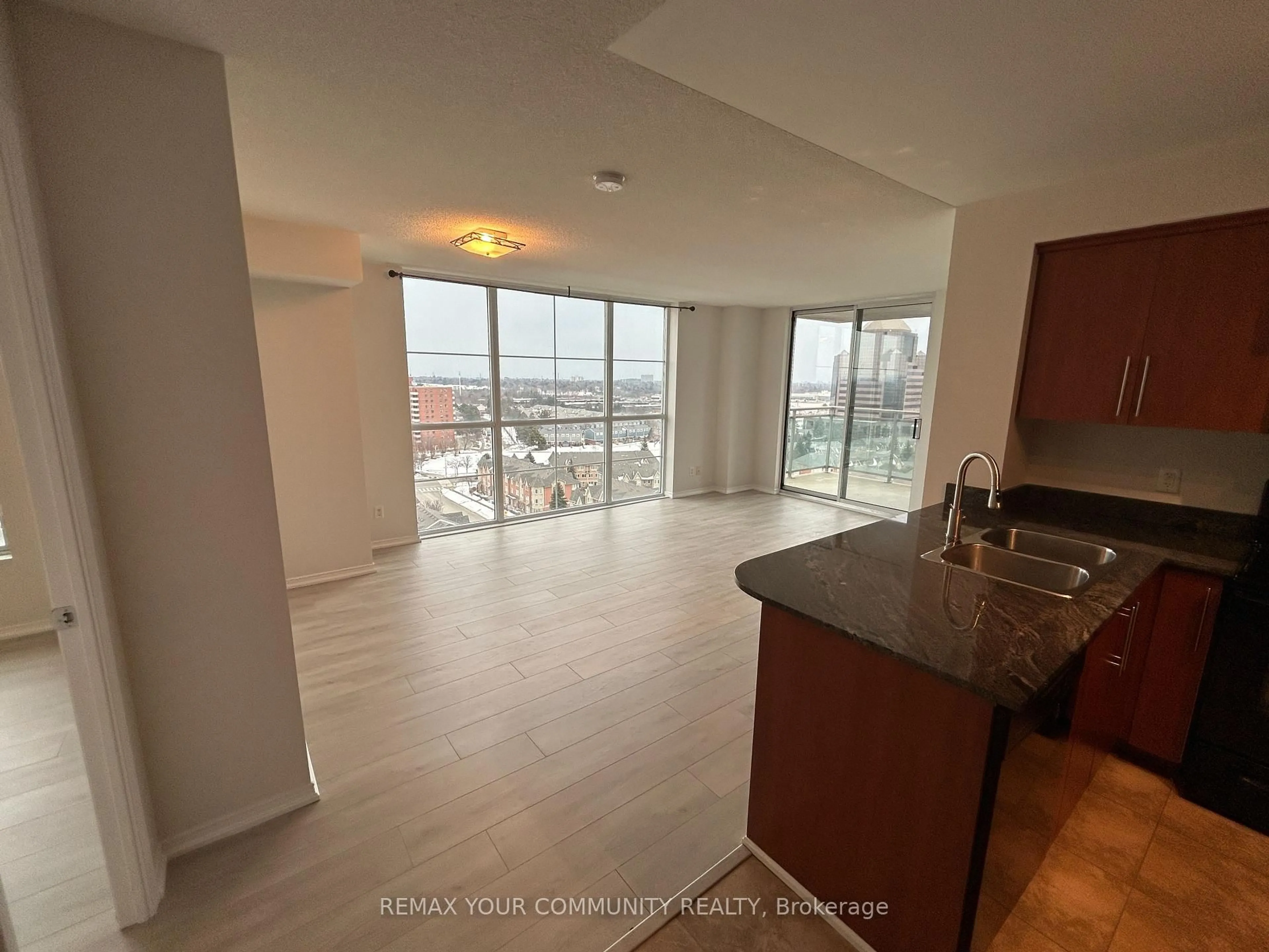 Unknown for 8 Rosebank Dr #15C, Toronto Ontario M1B 5Z3