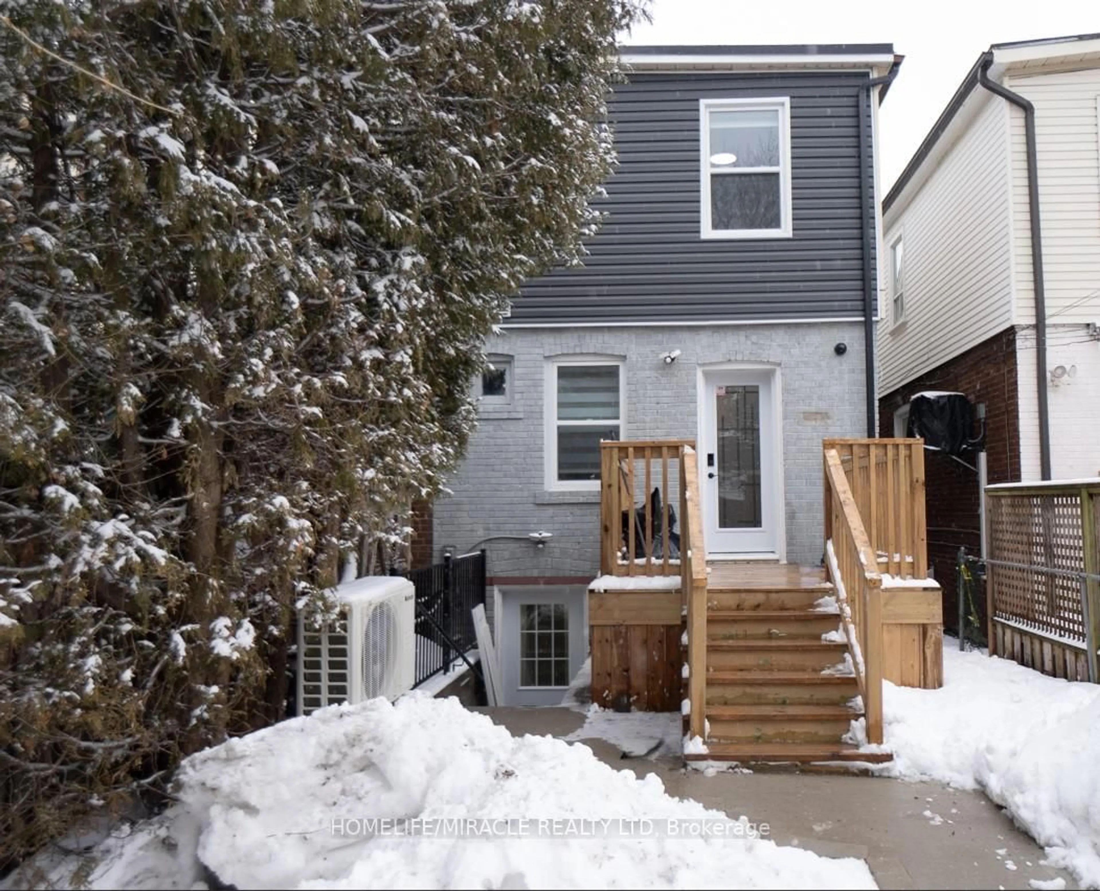 Unknown for 12 Thyra Ave, Toronto Ontario M4C 5G5