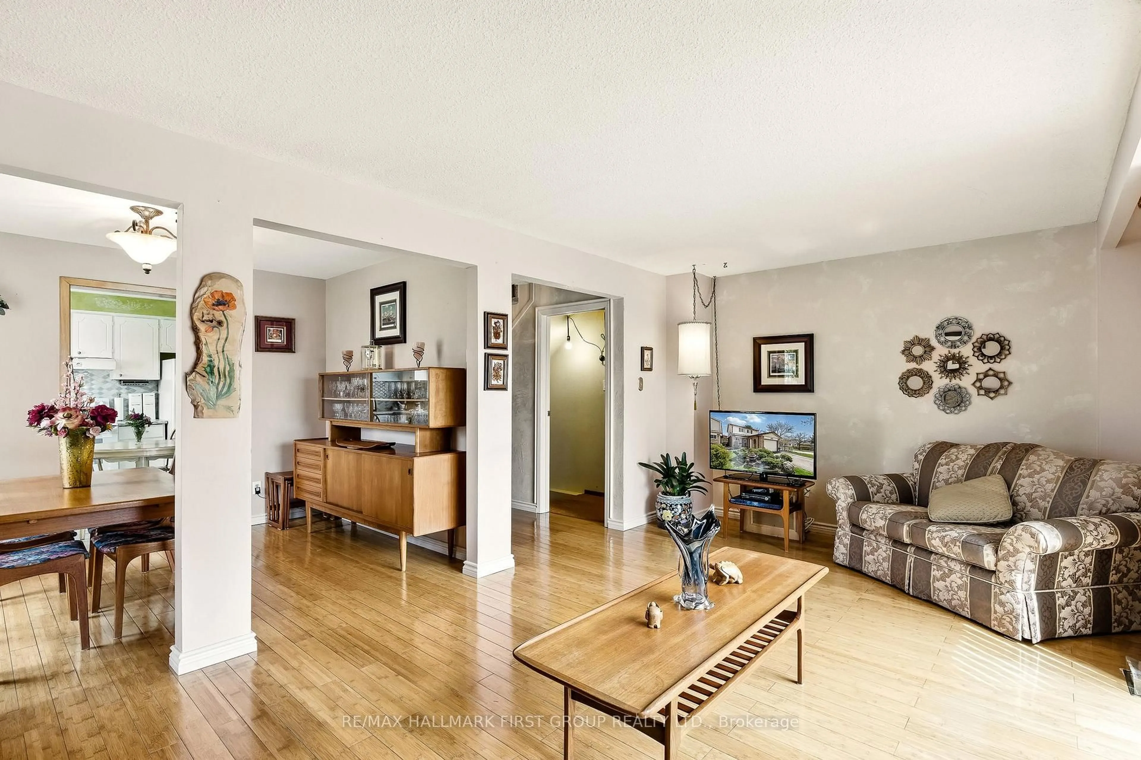 Unknown for 69 White Heather Blvd, Toronto Ontario M1V 1P7