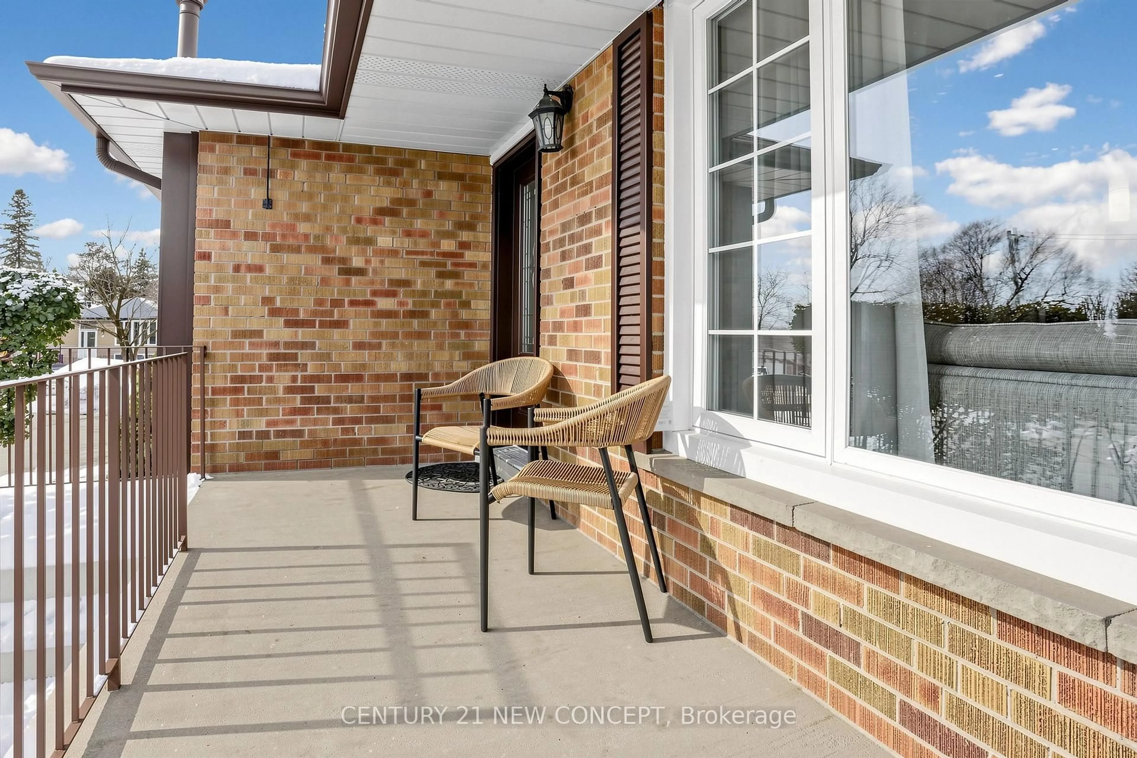 Unknown for 8 Rintella Crt, Toronto Ontario M1P 3V5