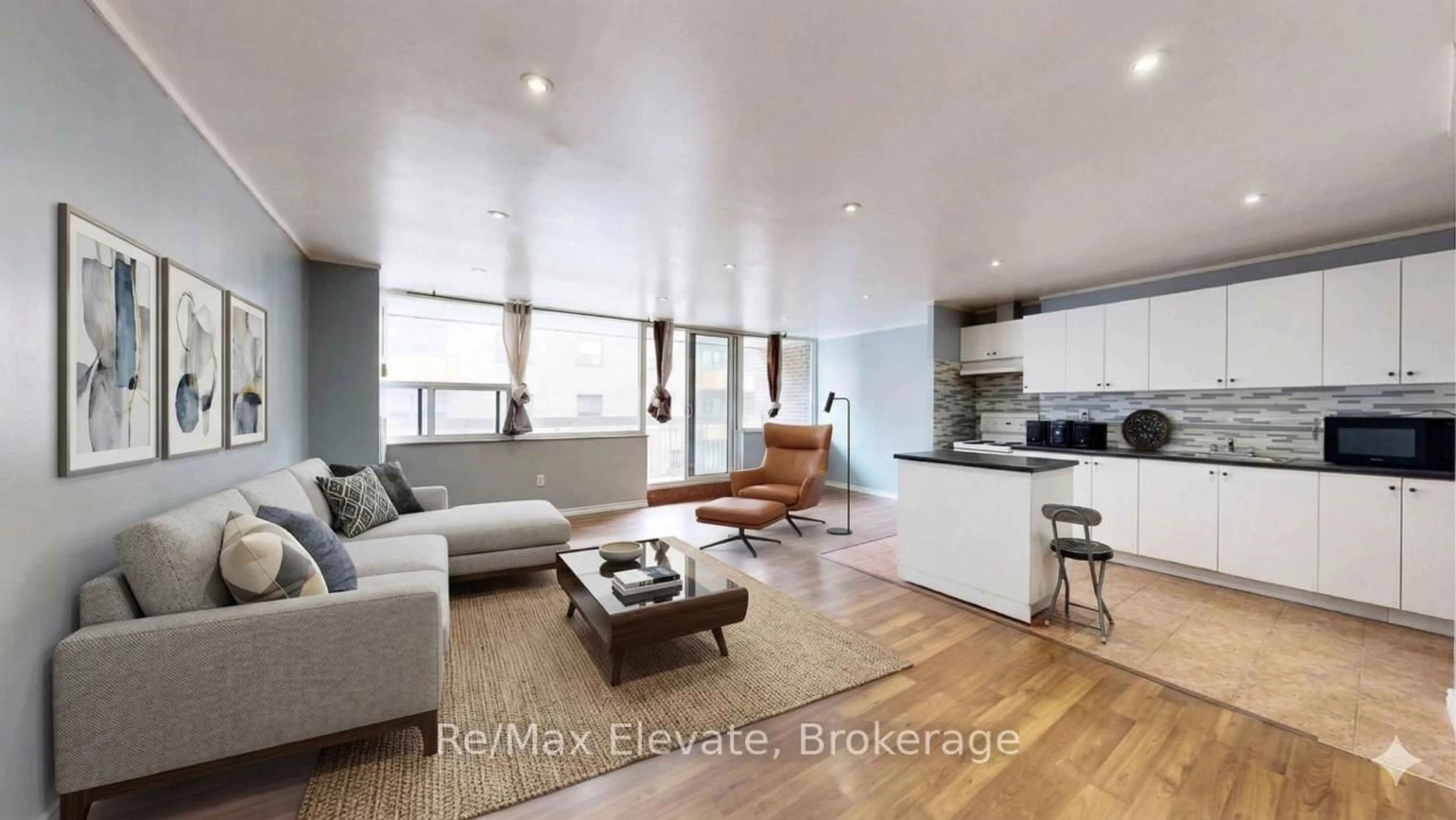 Living room with furniture, unknown for 4060 Lawrence Ave #204, Toronto Ontario M1E 4V4