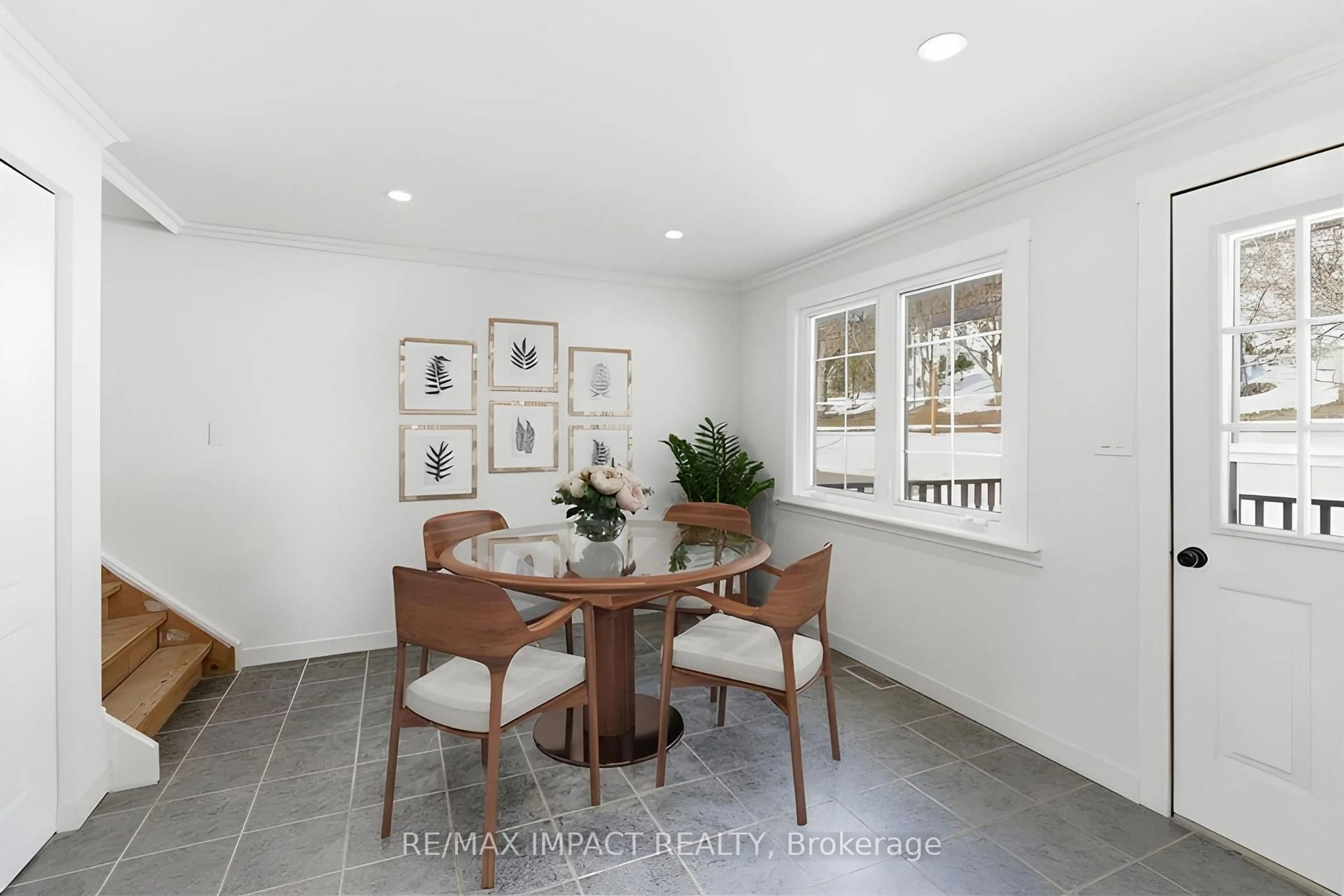 Dining room, ceramic/tile floor for 4423 Durham Regional Hwy 2 Highway, Clarington Ontario L0A 1J0