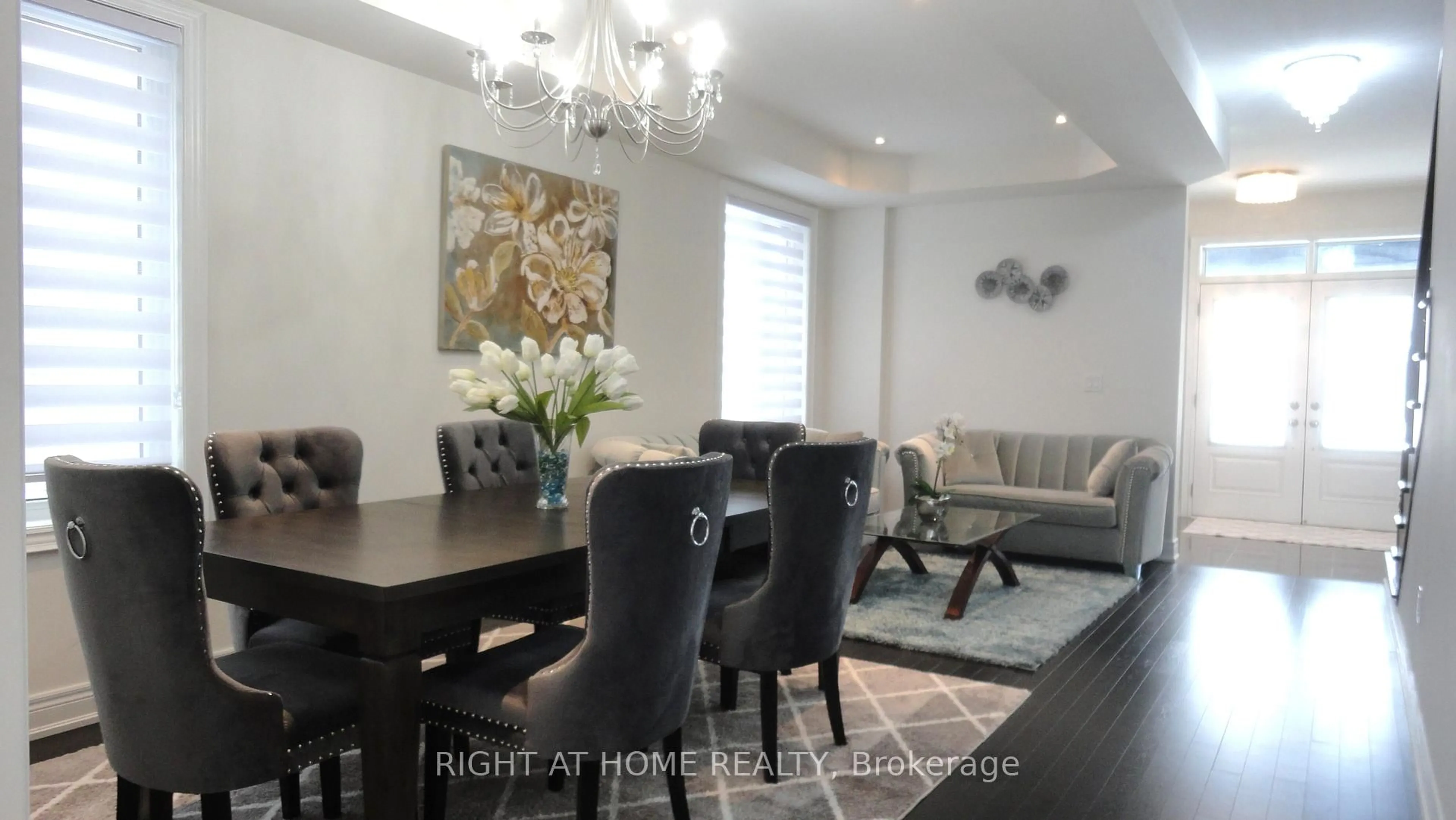 Dining room, wood/laminate floor for 2640 Sapphire Dr, Pickering Ontario L1X 0H3