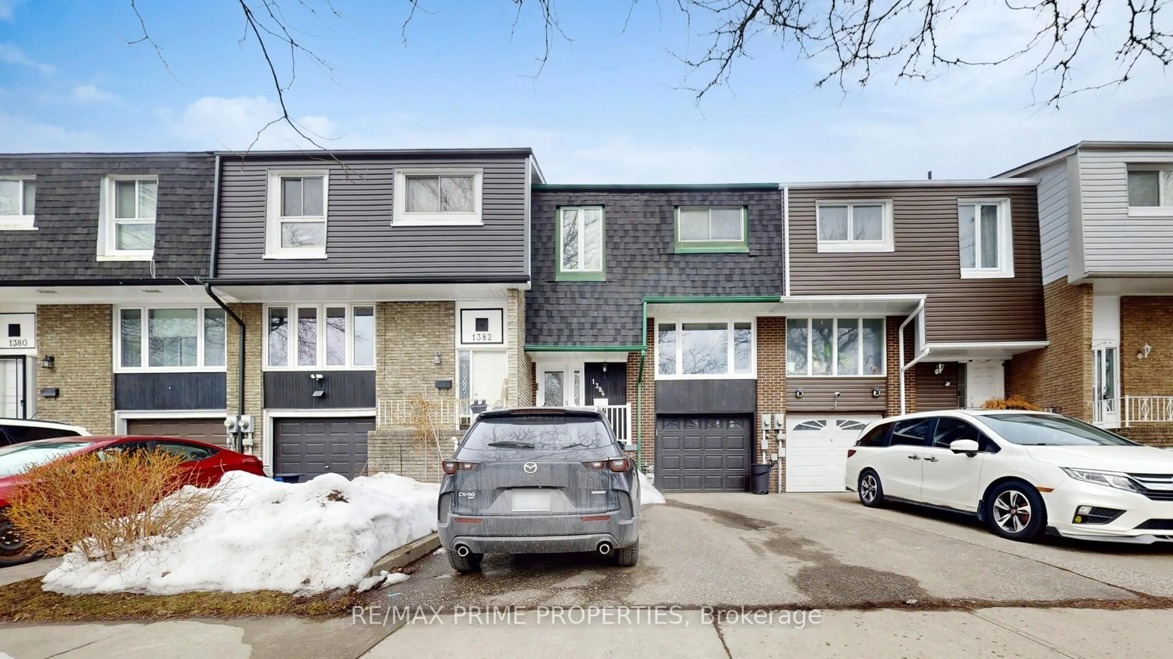 Home with brick exterior material, street for 1384 Everton St, Pickering Ontario L1V 2T8