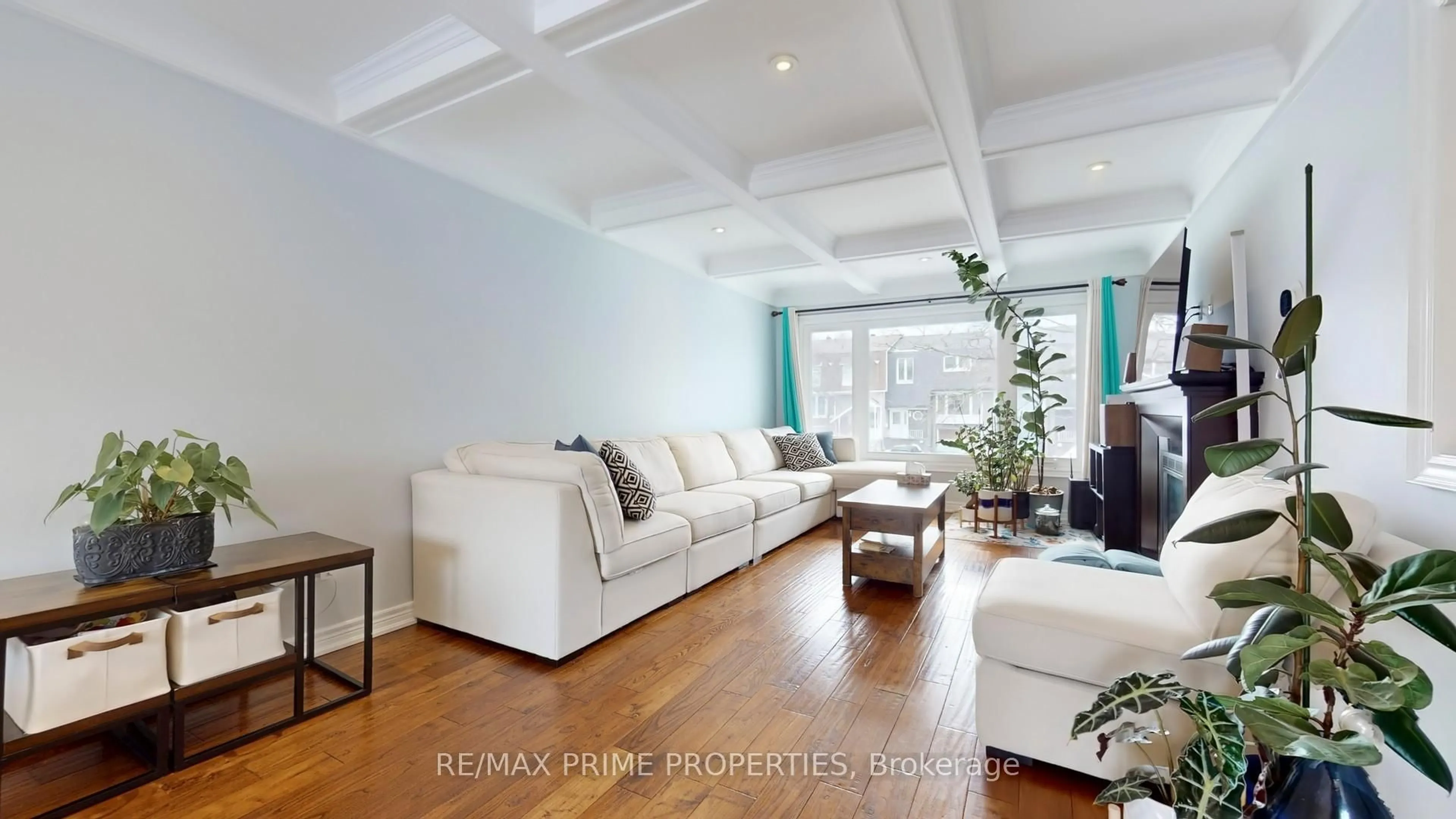 Living room with furniture, unknown for 1384 Everton St, Pickering Ontario L1V 2T8