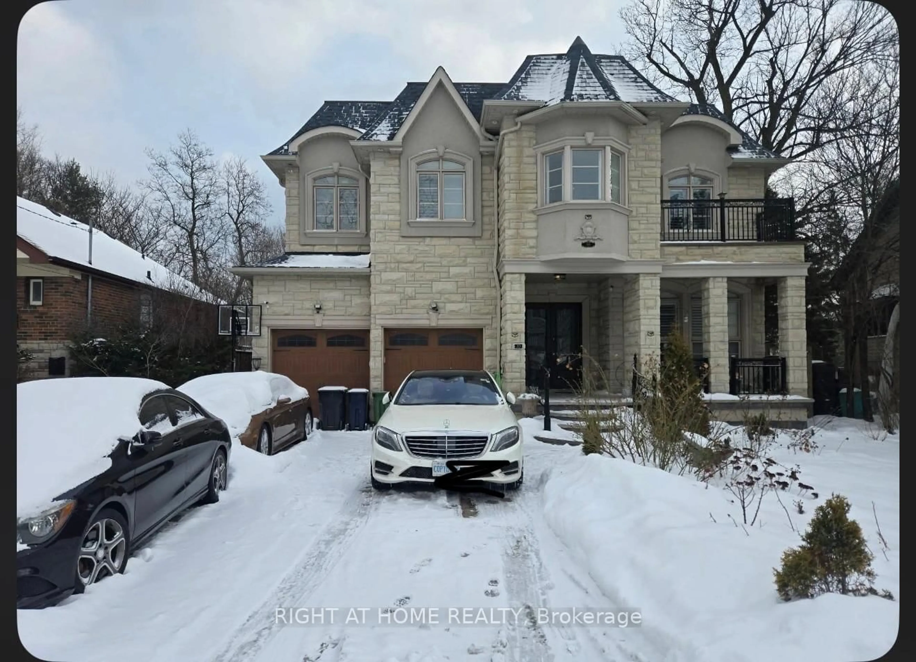Home with brick exterior material, street for 35 Drake Cres, Toronto Ontario M1M 1A3
