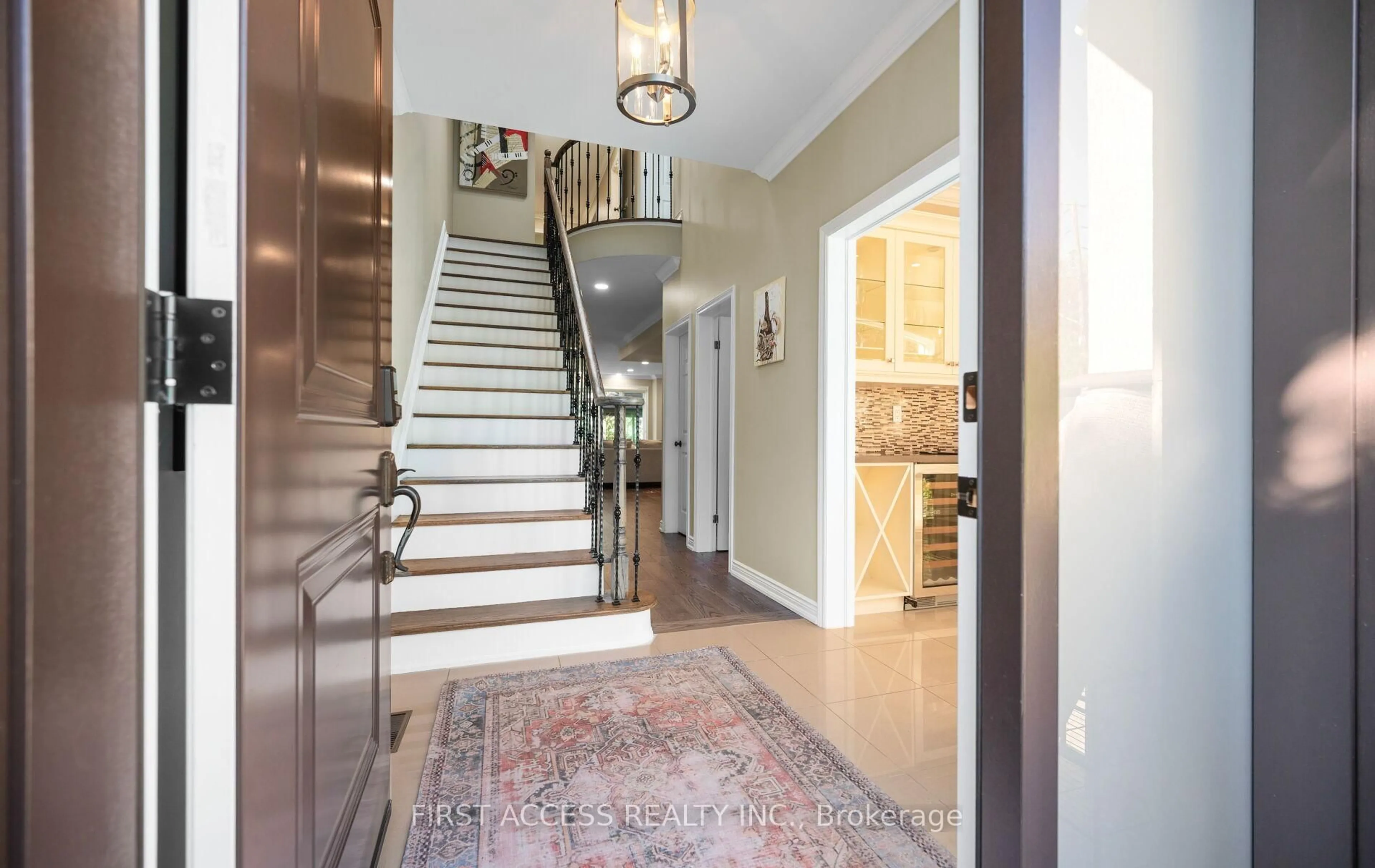 Indoor entryway for 64 Hillside Dr, Toronto Ontario M4K 2M2