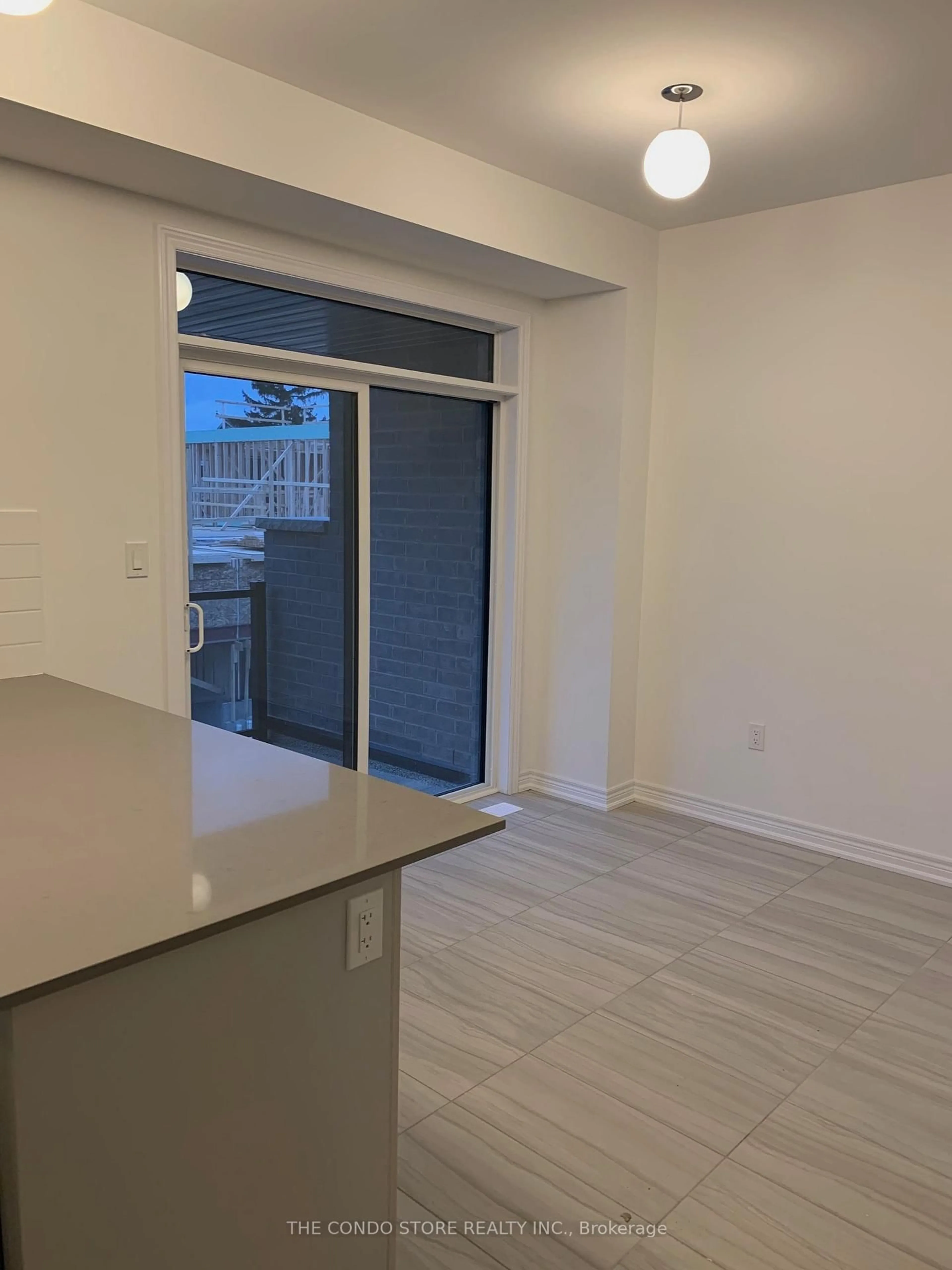 Unknown for 16 Dockside Way, Whitby Ontario L1N 0M6