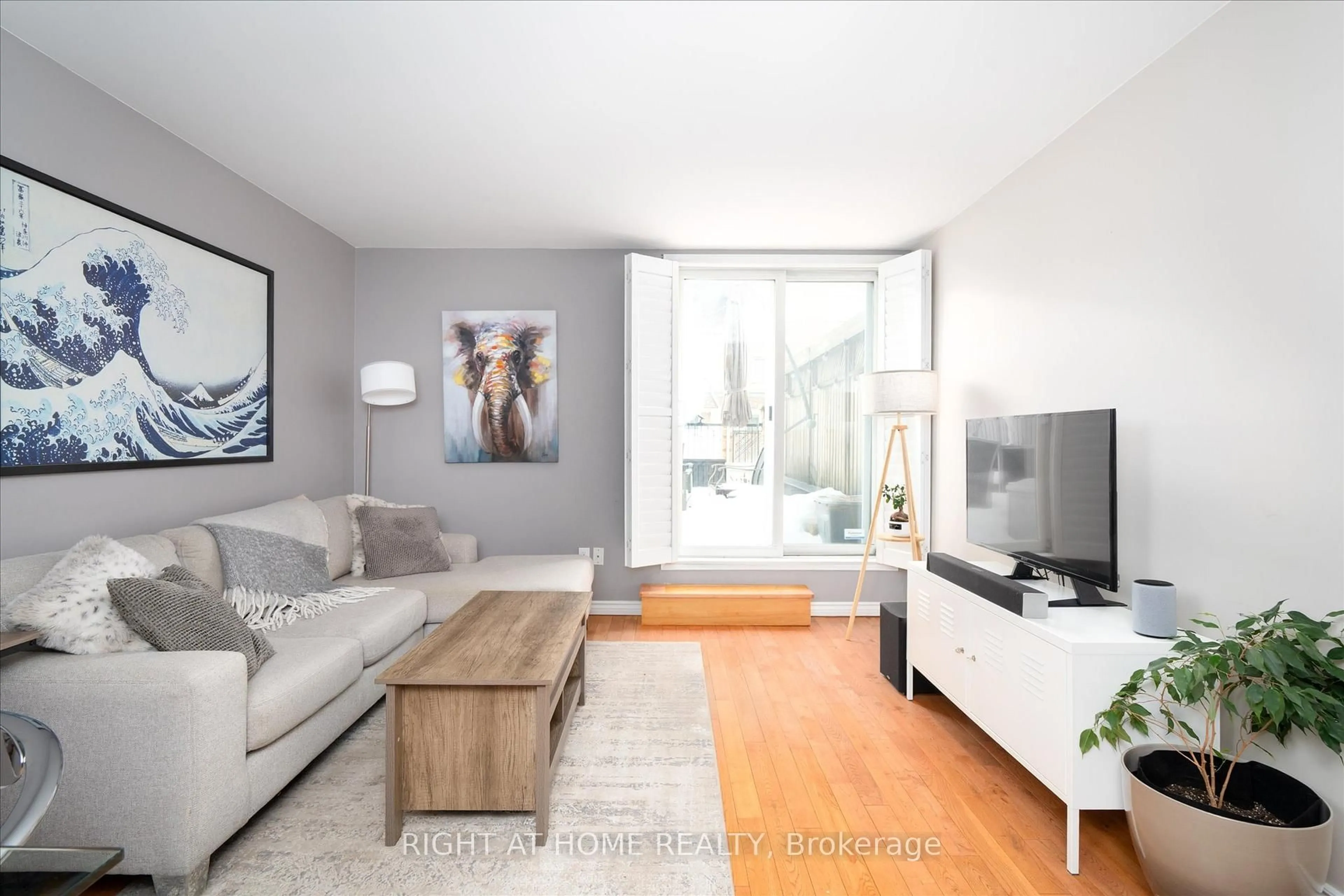 Unknown for 1149 Craven Rd, Toronto Ontario M4J 4V7