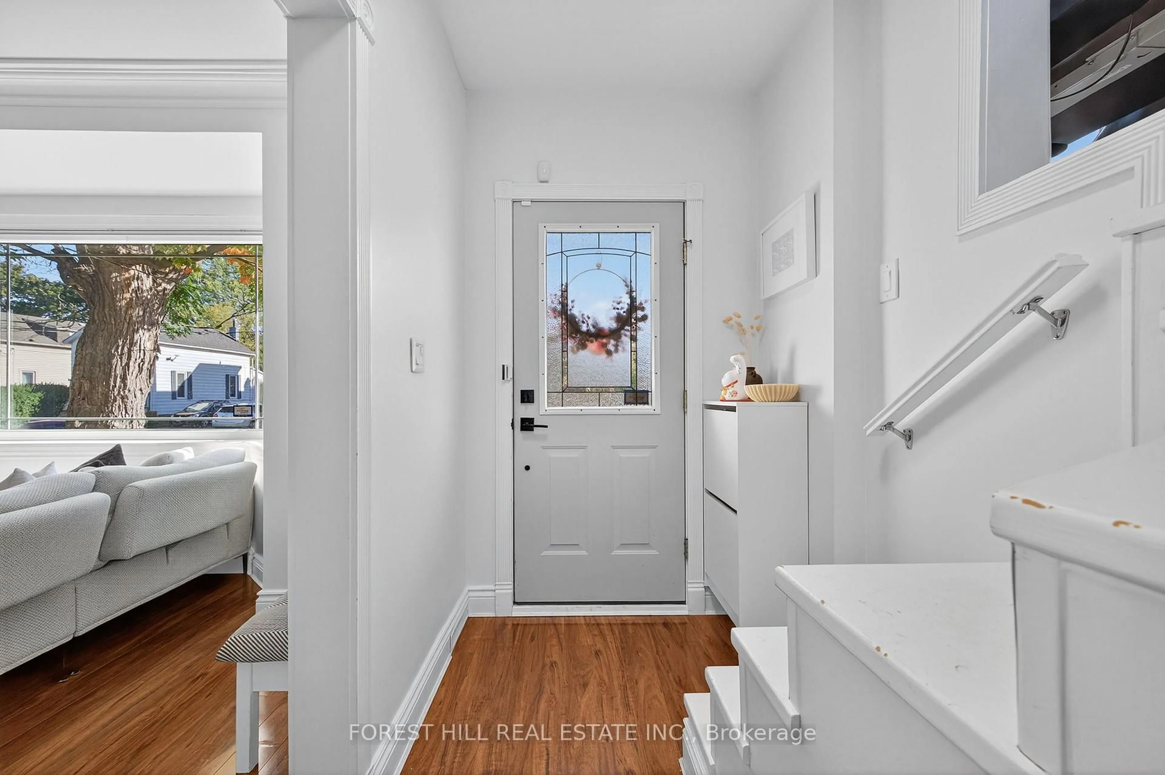 Unknown for 210 Kendal Ave, Oshawa Ontario L1G 5B5