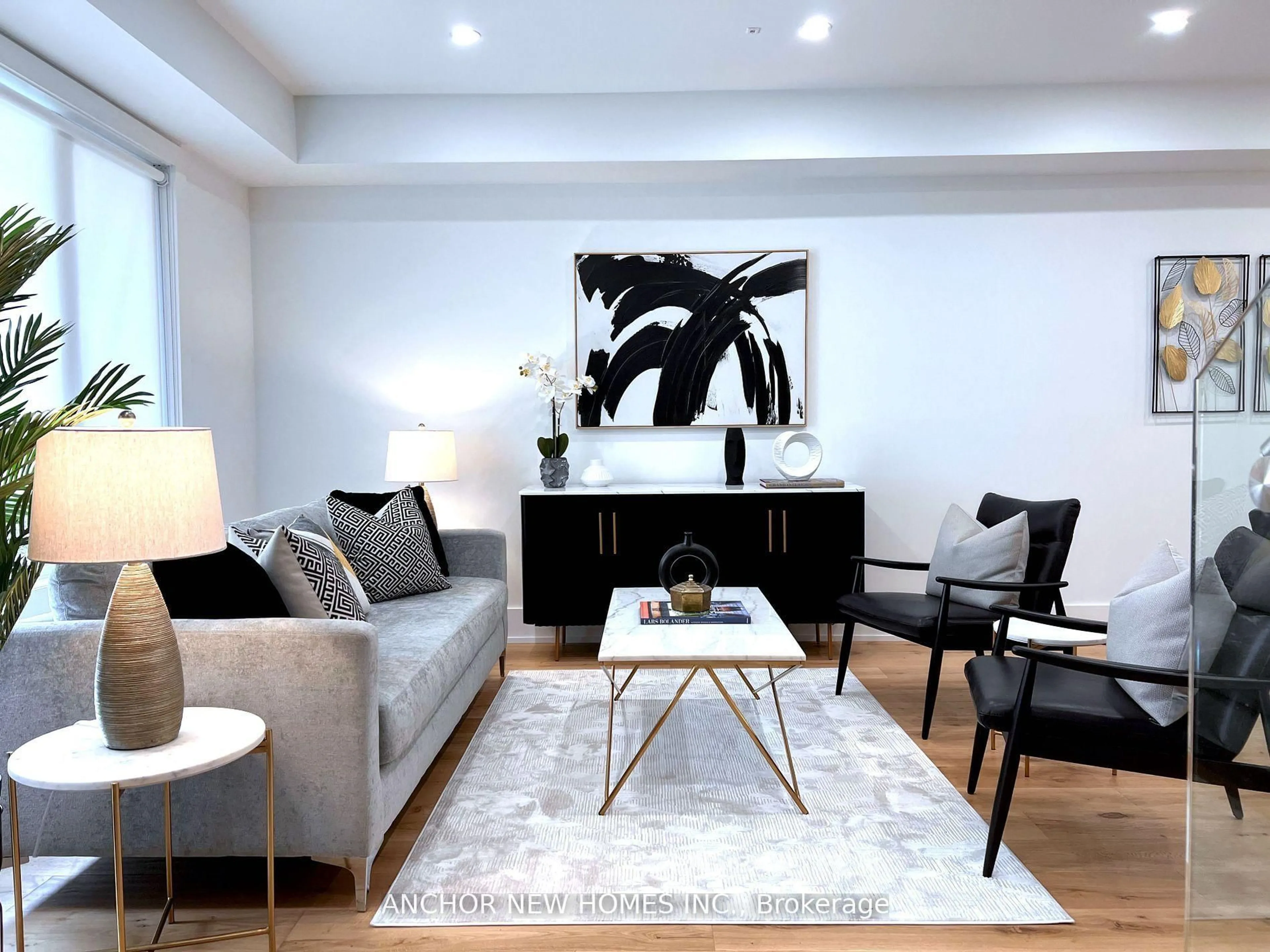 Living room with furniture, unknown for 257 Chisholm Ave, Toronto Ontario M4C 4W5