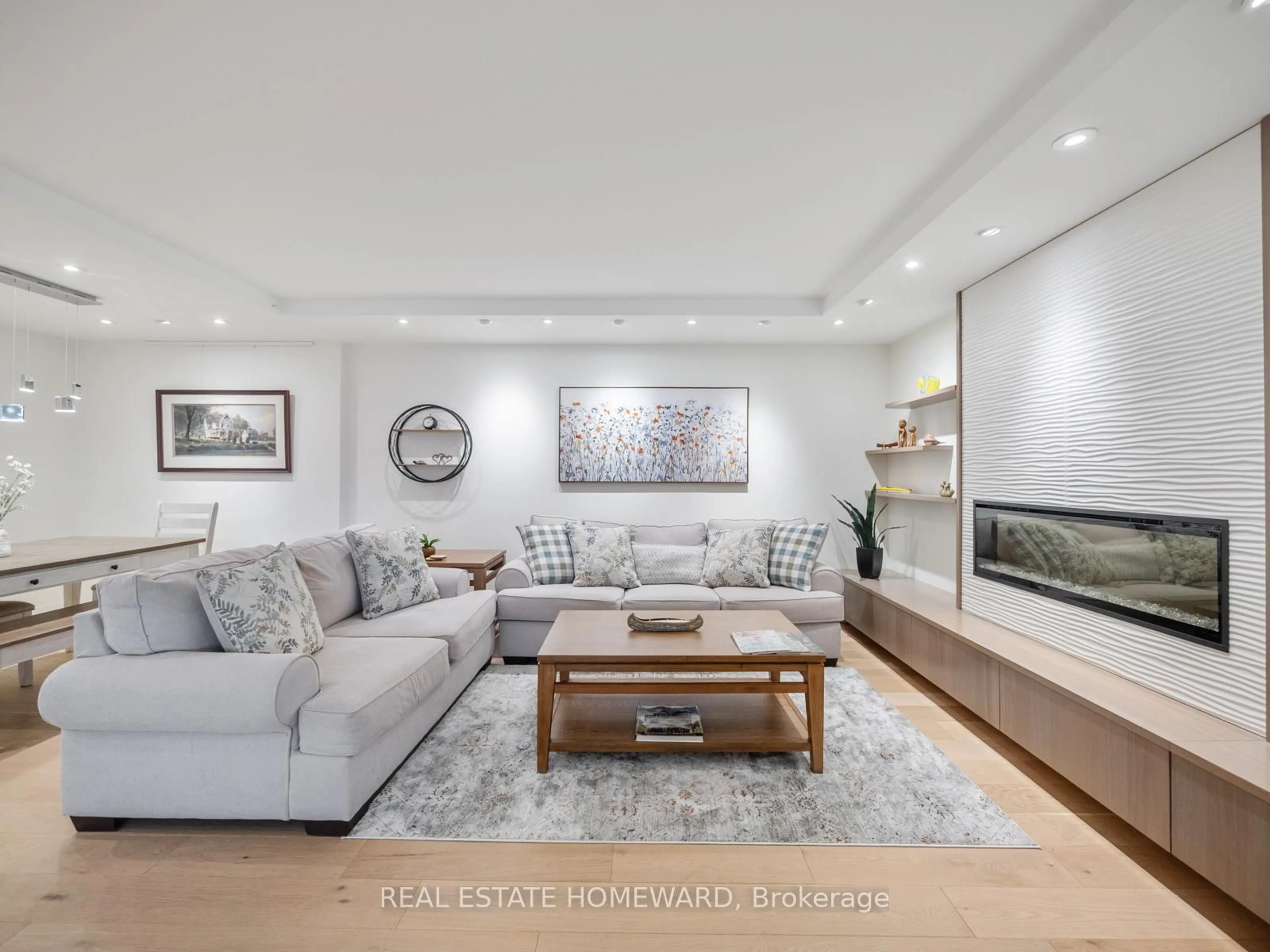 Living room with furniture, unknown for 20 Guildwood Pkwy #311, Toronto Ontario M1E 5B6