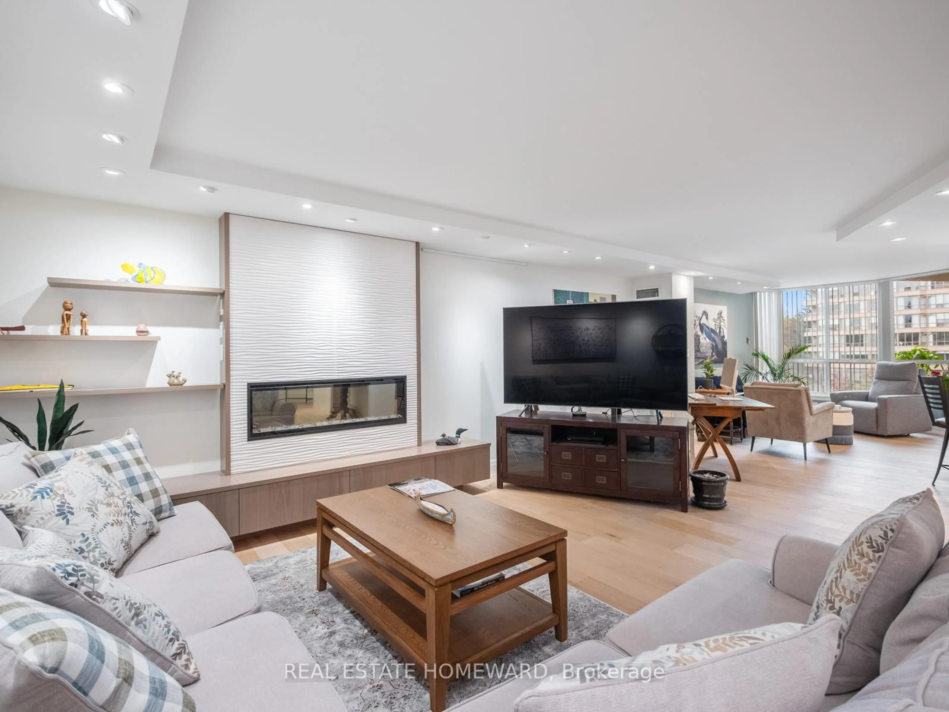 Living room with furniture, unknown for 20 Guildwood Pkwy #311, Toronto Ontario M1E 5B6