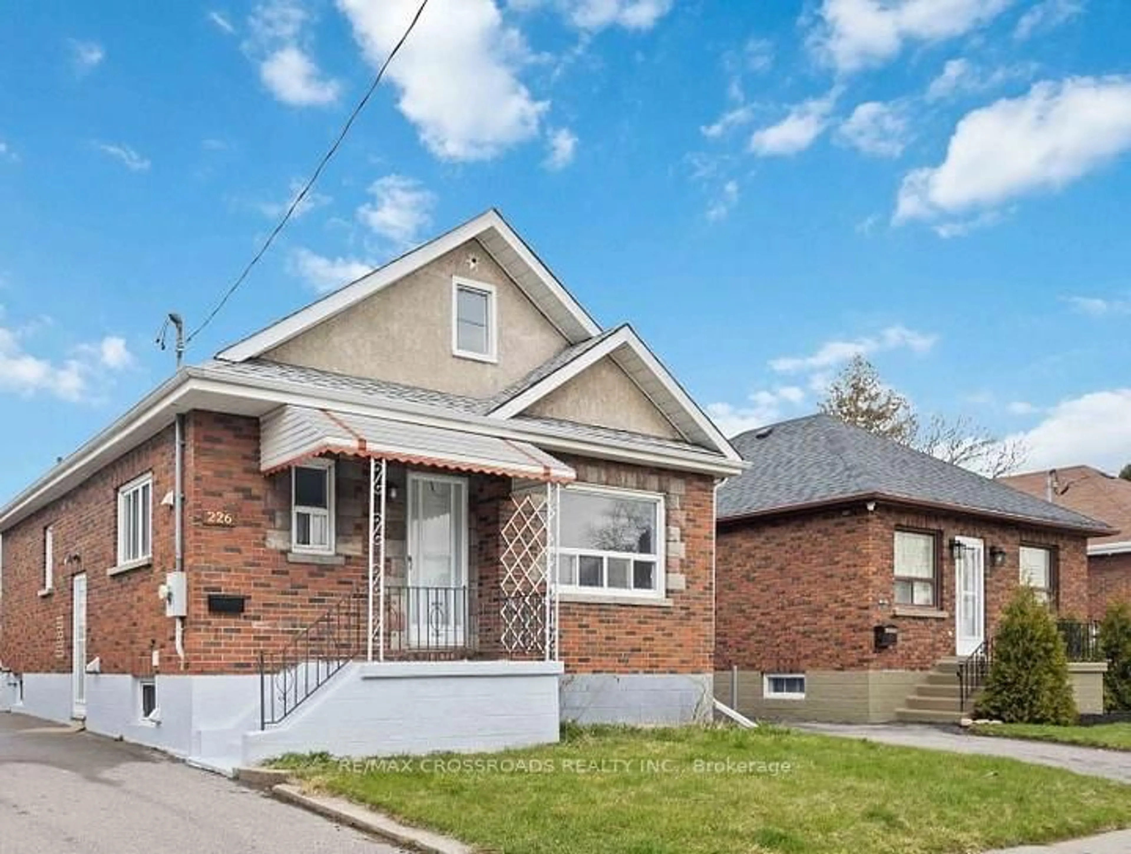 Home with brick exterior material, street for 226 Mcnaughton Ave, Oshawa Ontario L1H 3B6