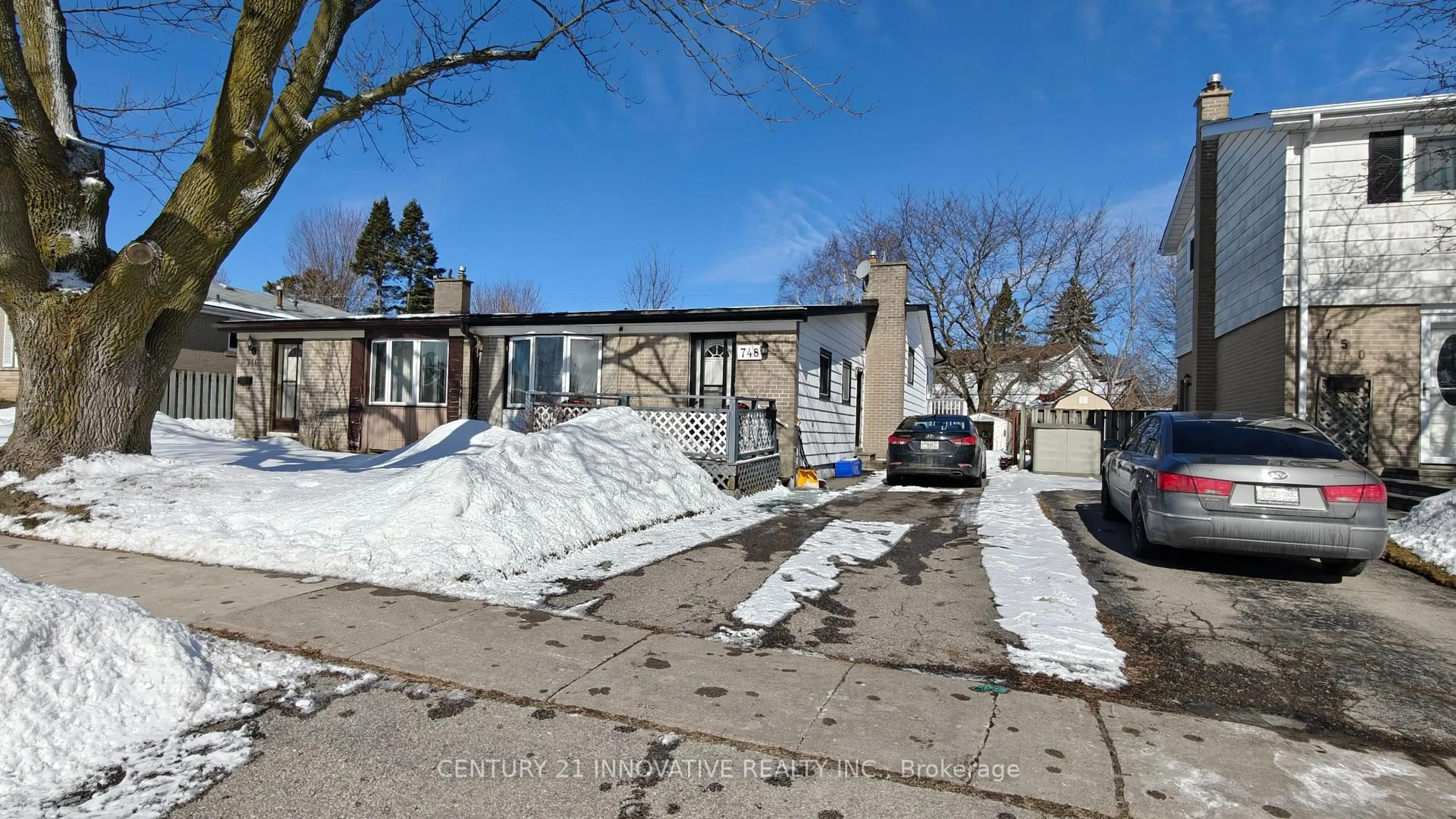Unknown for 748 Krosno Blvd, Pickering Ontario L1W 1G3
