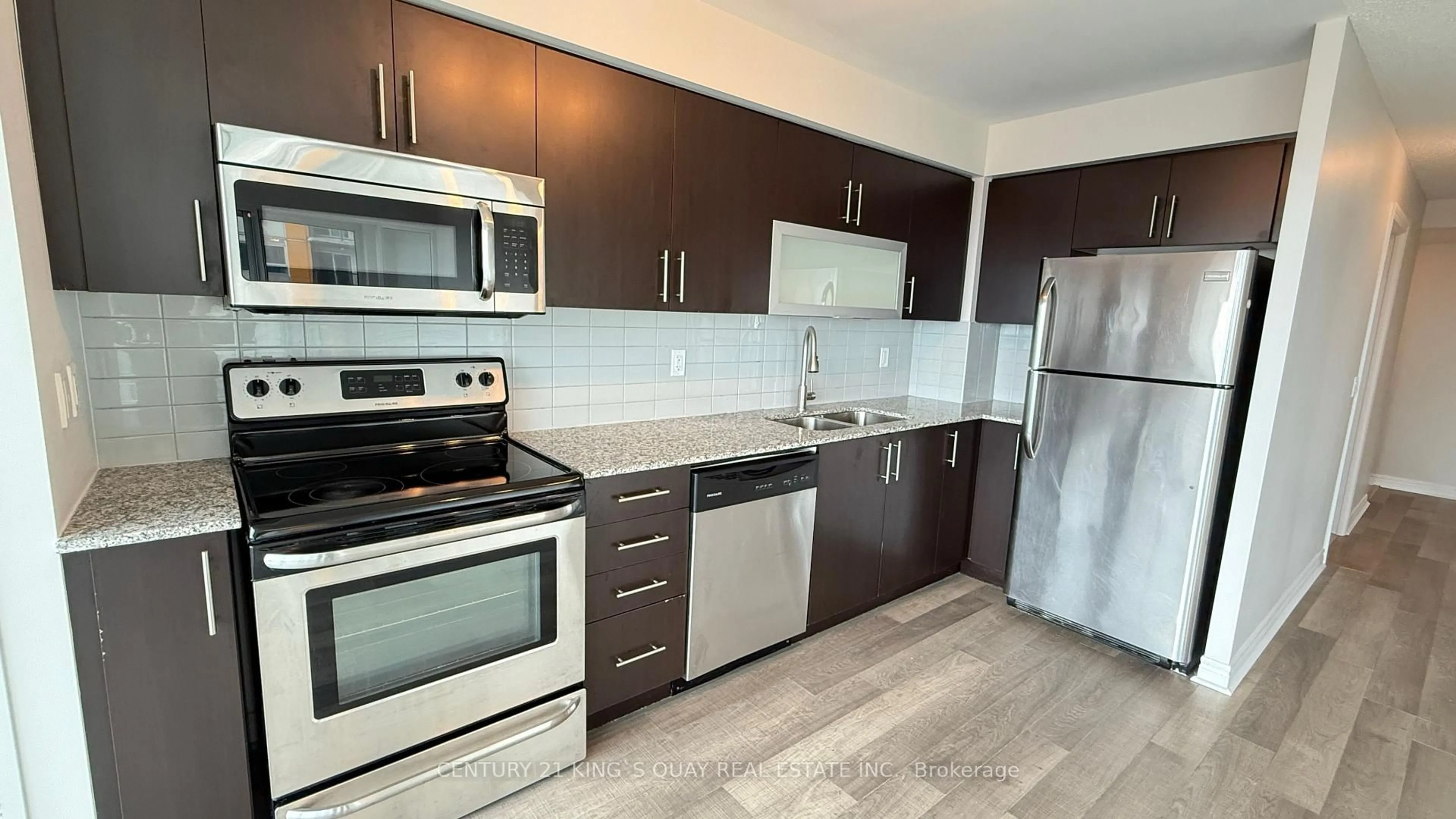 Standard kitchen, wood/laminate floor for 50 Town Centre Crt #1610, Toronto Ontario M1P 0A9