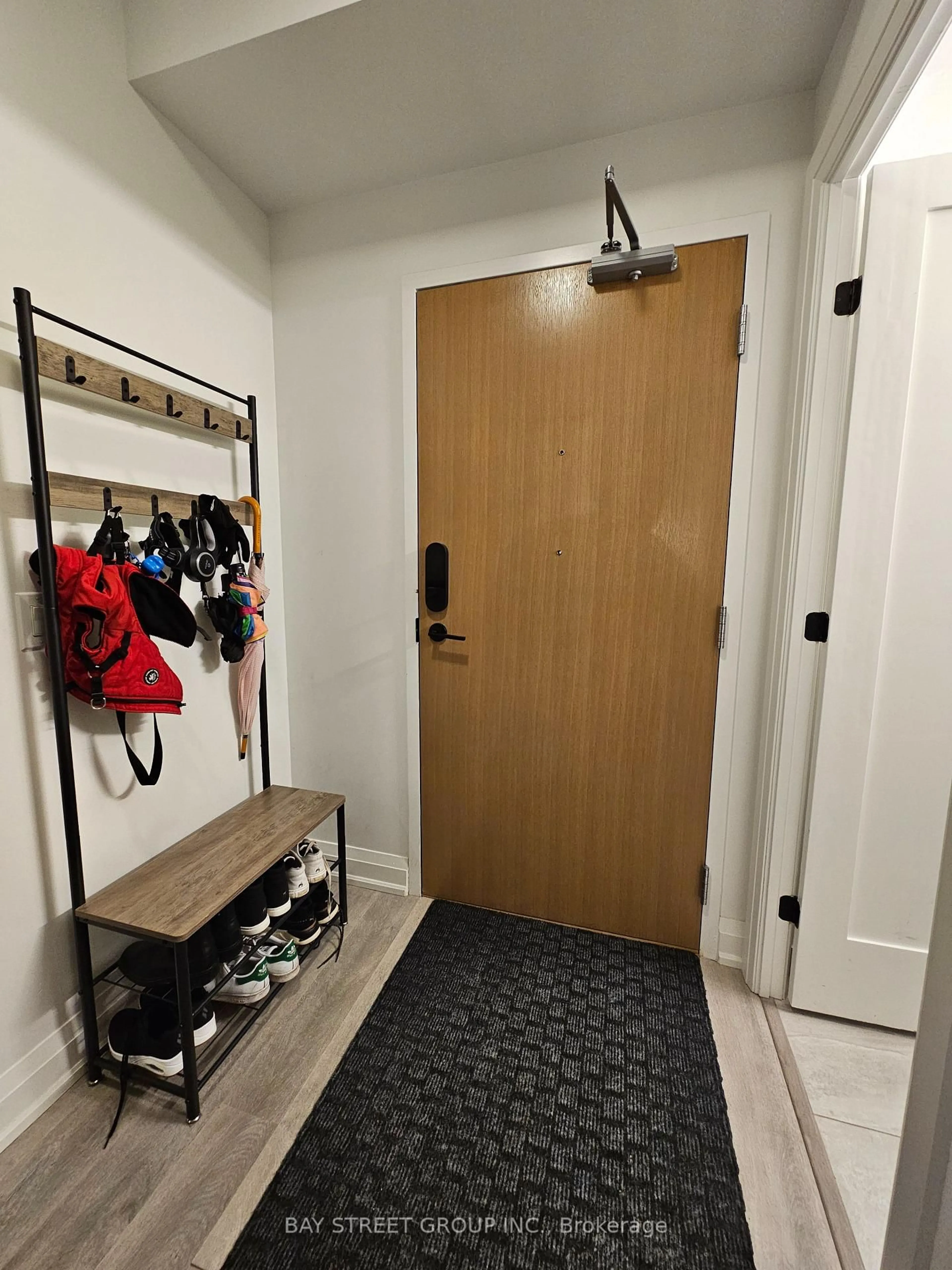 Indoor entryway for 2369 Danforth Ave #801, Toronto Ontario M4C 0B1