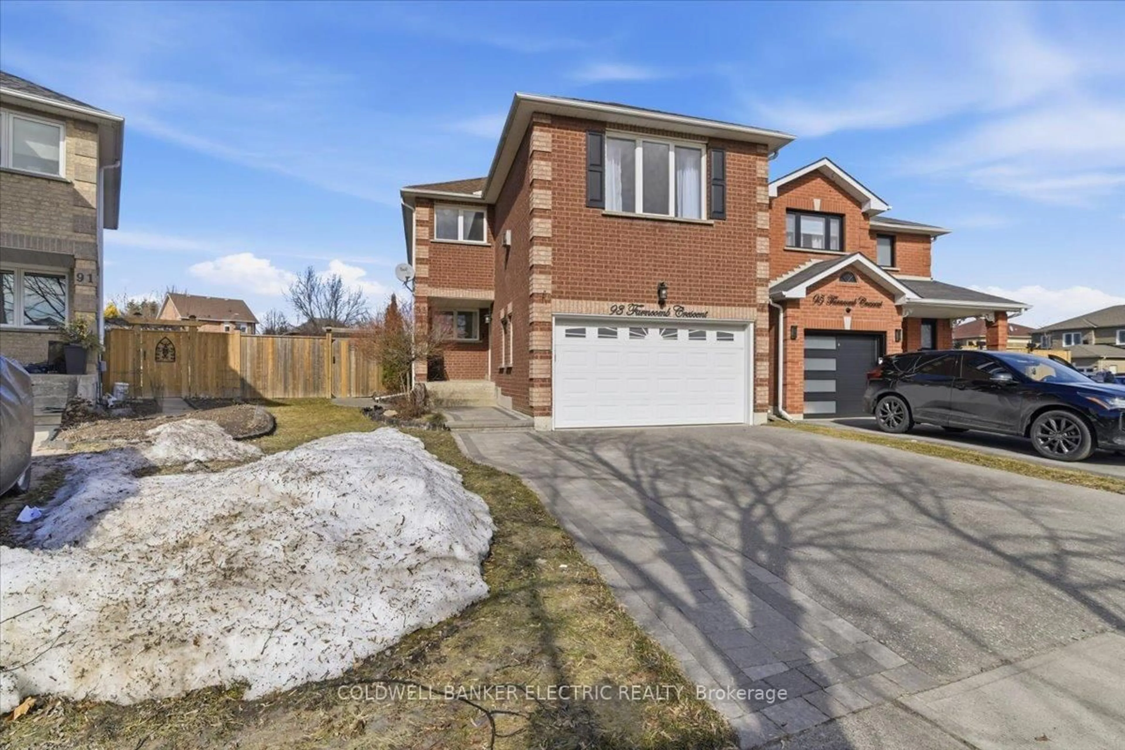 Home with brick exterior material, street for 93 Farncomb Cres, Clarington Ontario L1C 4L9