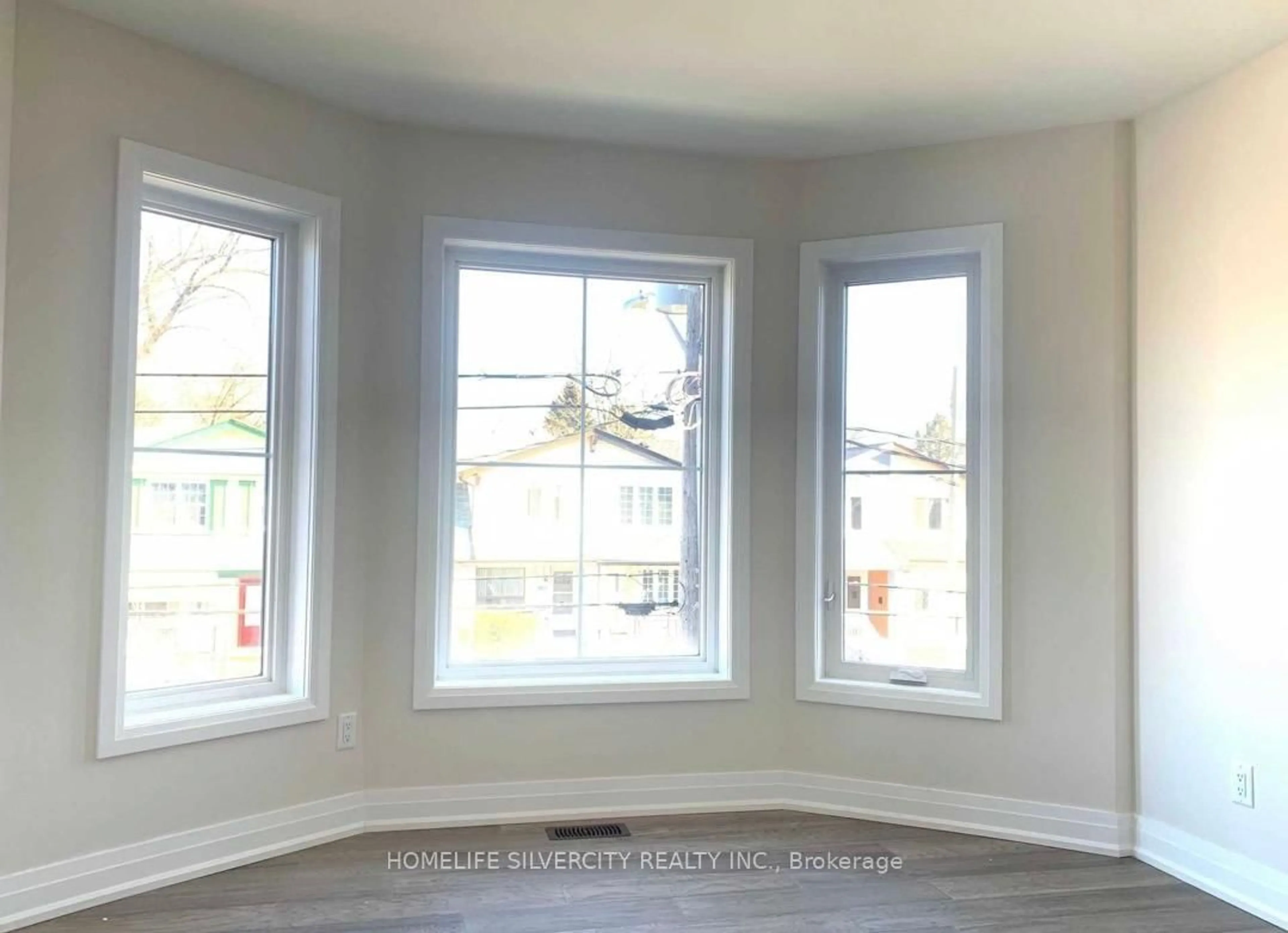 A pic of a room for 35 Somers Ave #1, Toronto Ontario M4J 1W2