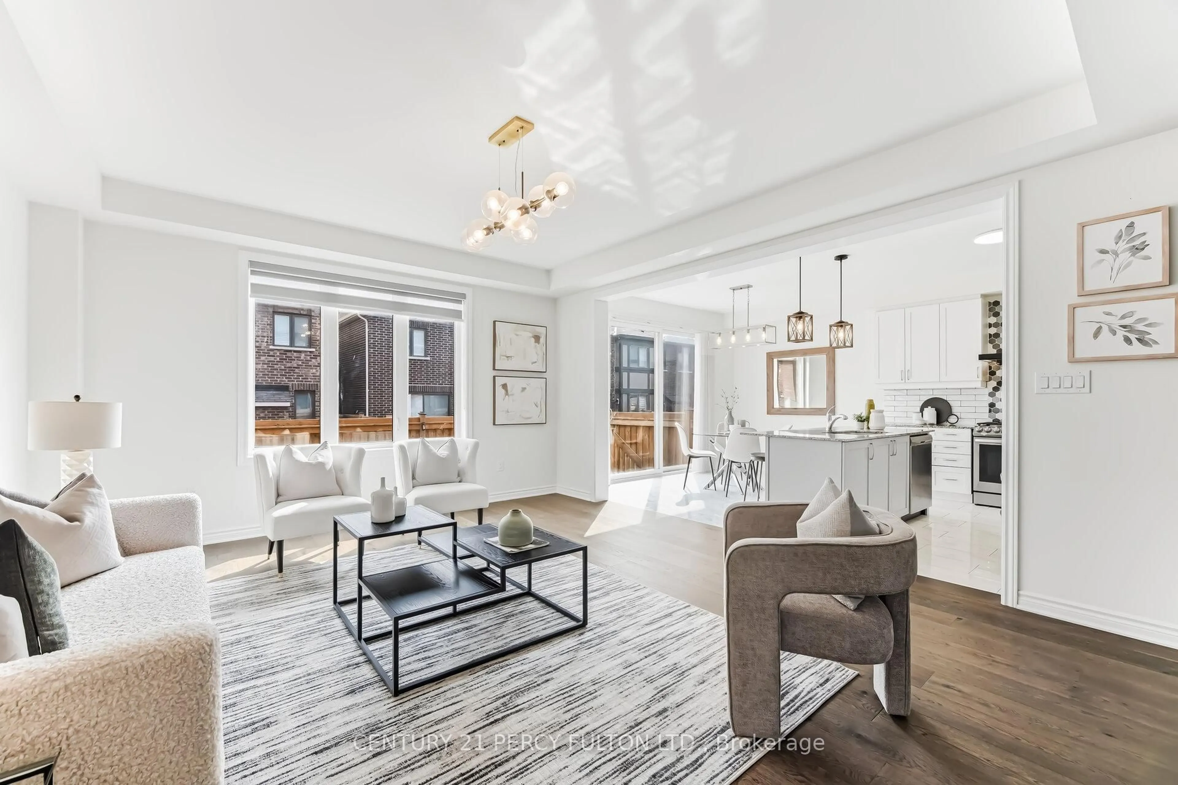 Living room with furniture, unknown for 11 Cisco Dr, Whitby Ontario L1P 0M2