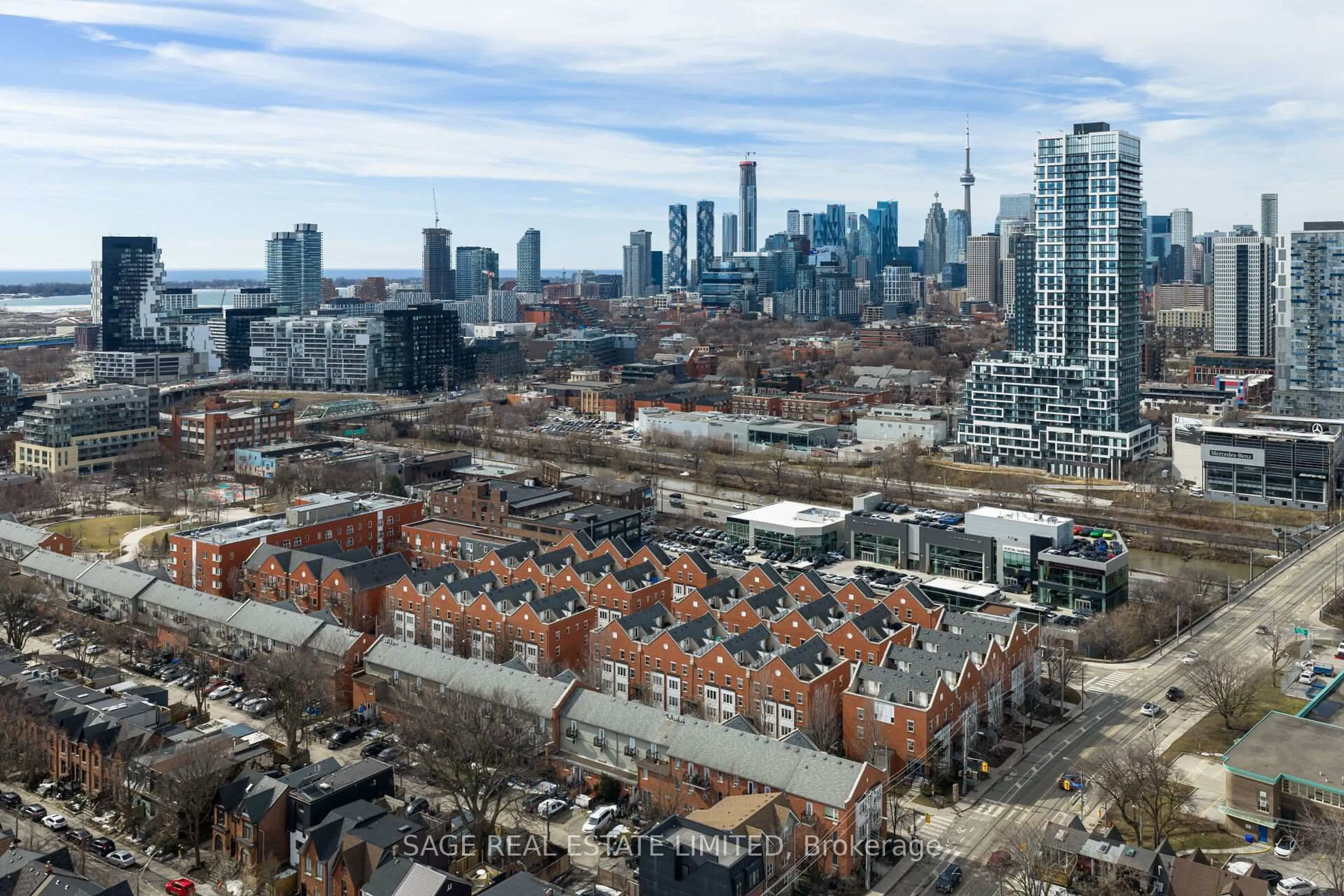 A pic from outside/outdoor area/front of a property/back of a property/a pic from drone, city buildings view from balcony for 817 Dundas St #4, Toronto Ontario M4M 1P9
