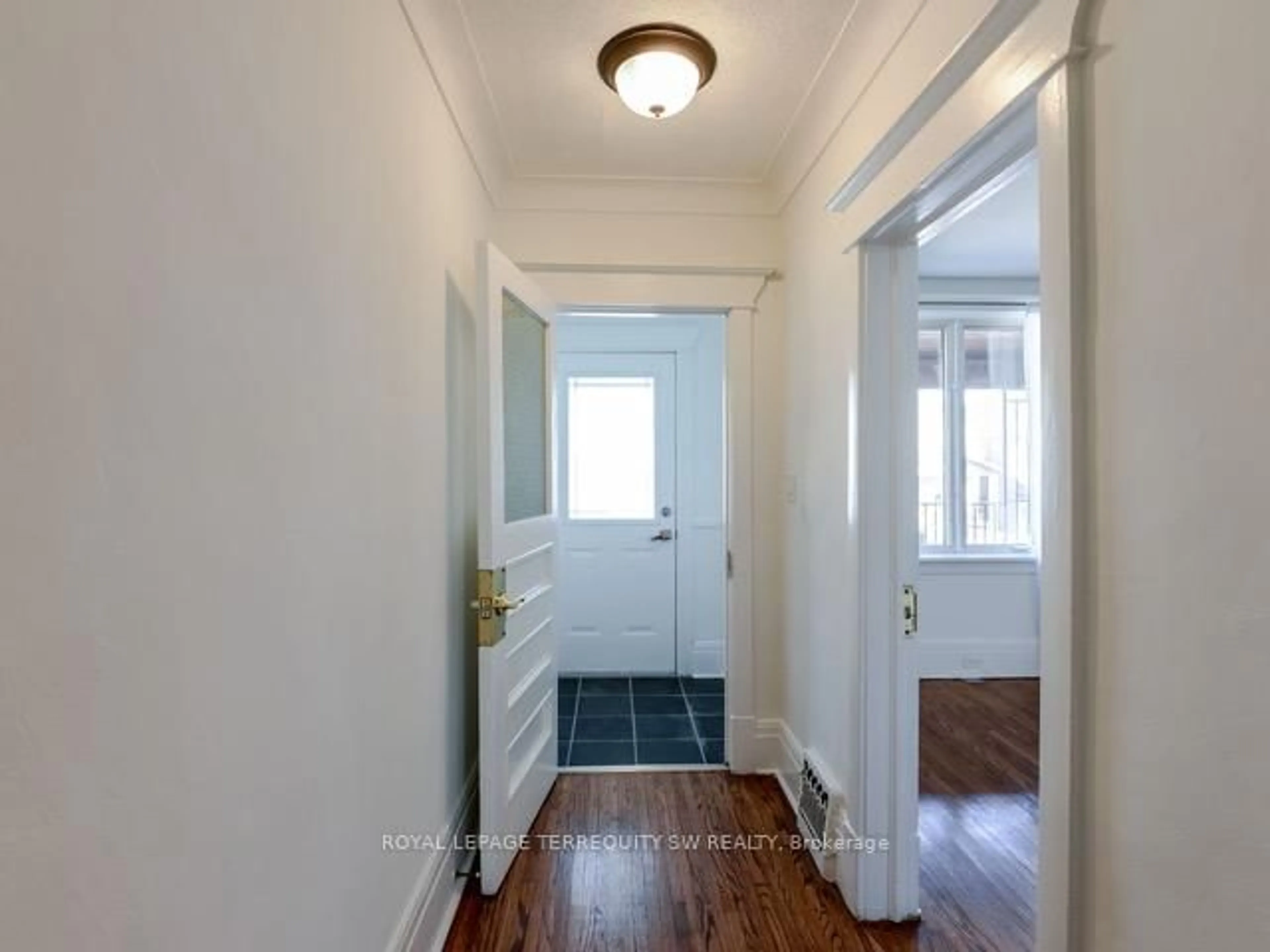 Indoor entryway for 105 Barker Ave, Toronto Ontario M4C 2N8