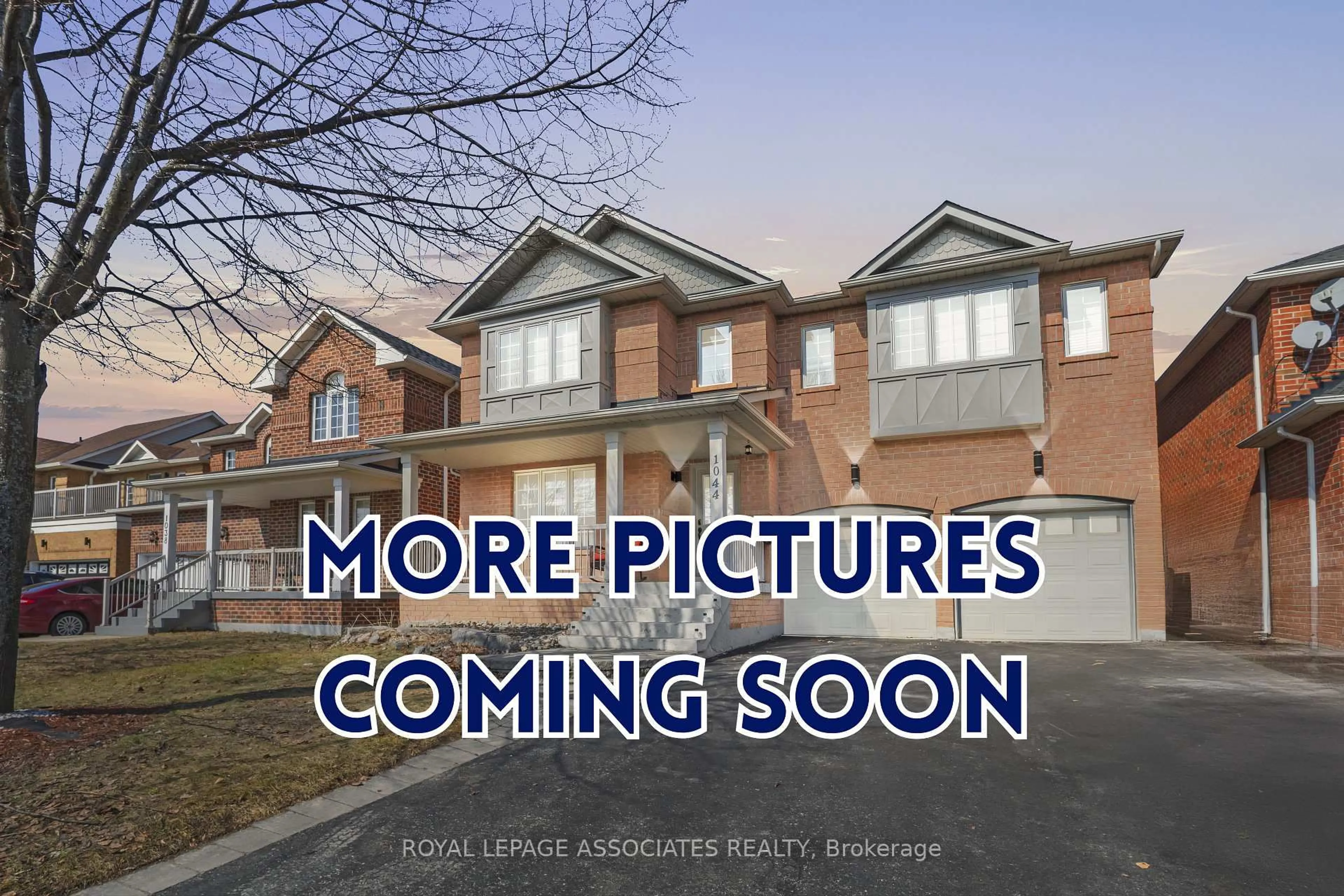 Unknown for 1044 Langford St, Oshawa Ontario L1K 2W1