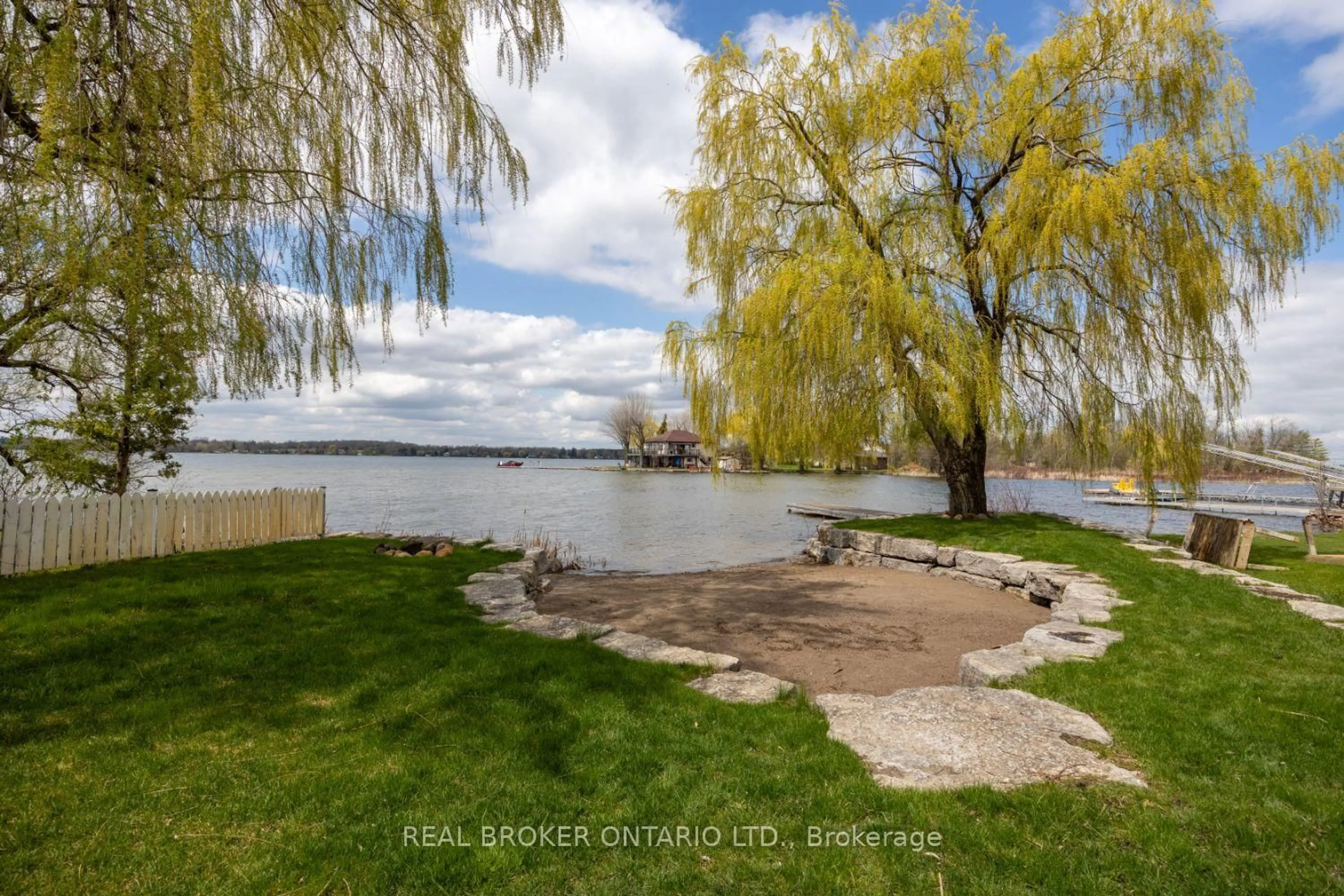 Patio, water/lake/river/ocean view for 526 View Lake Rd, Scugog Ontario L0B 1K0