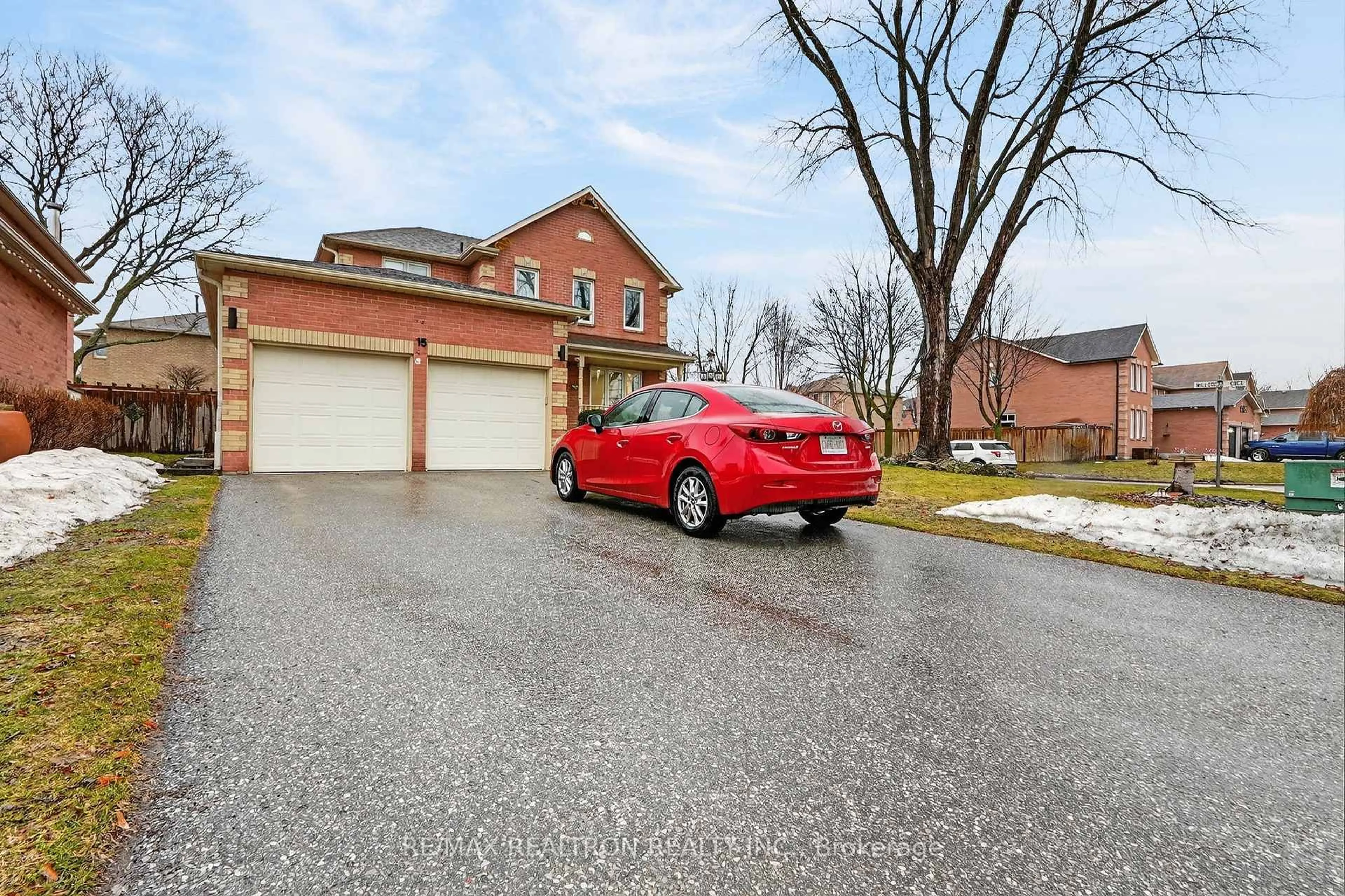 Unknown for 15 Bray Dr, Ajax Ontario L1T 3L8