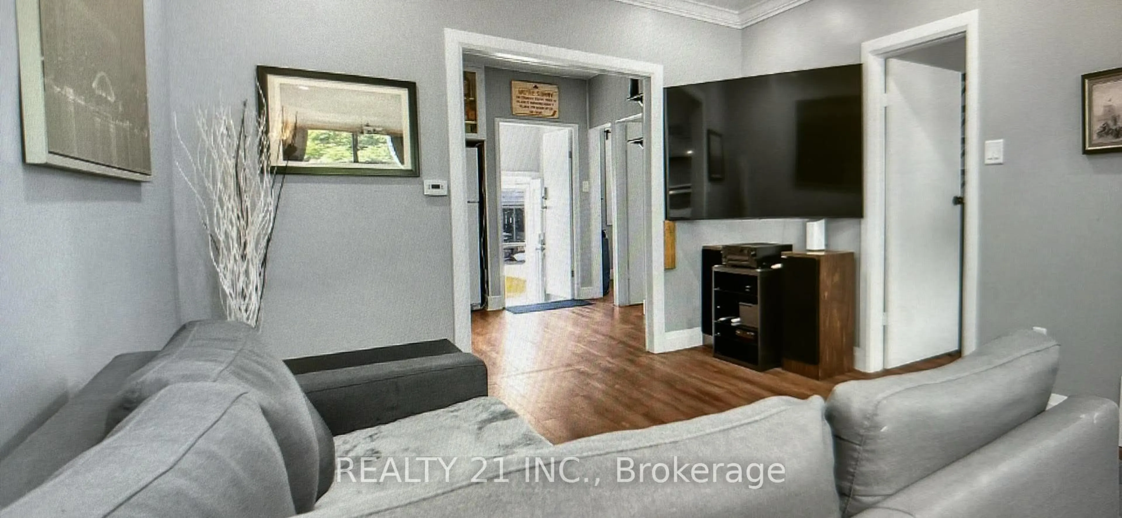 A pic of a room for 60 Phillip Ave, Toronto Ontario M1N 3R2