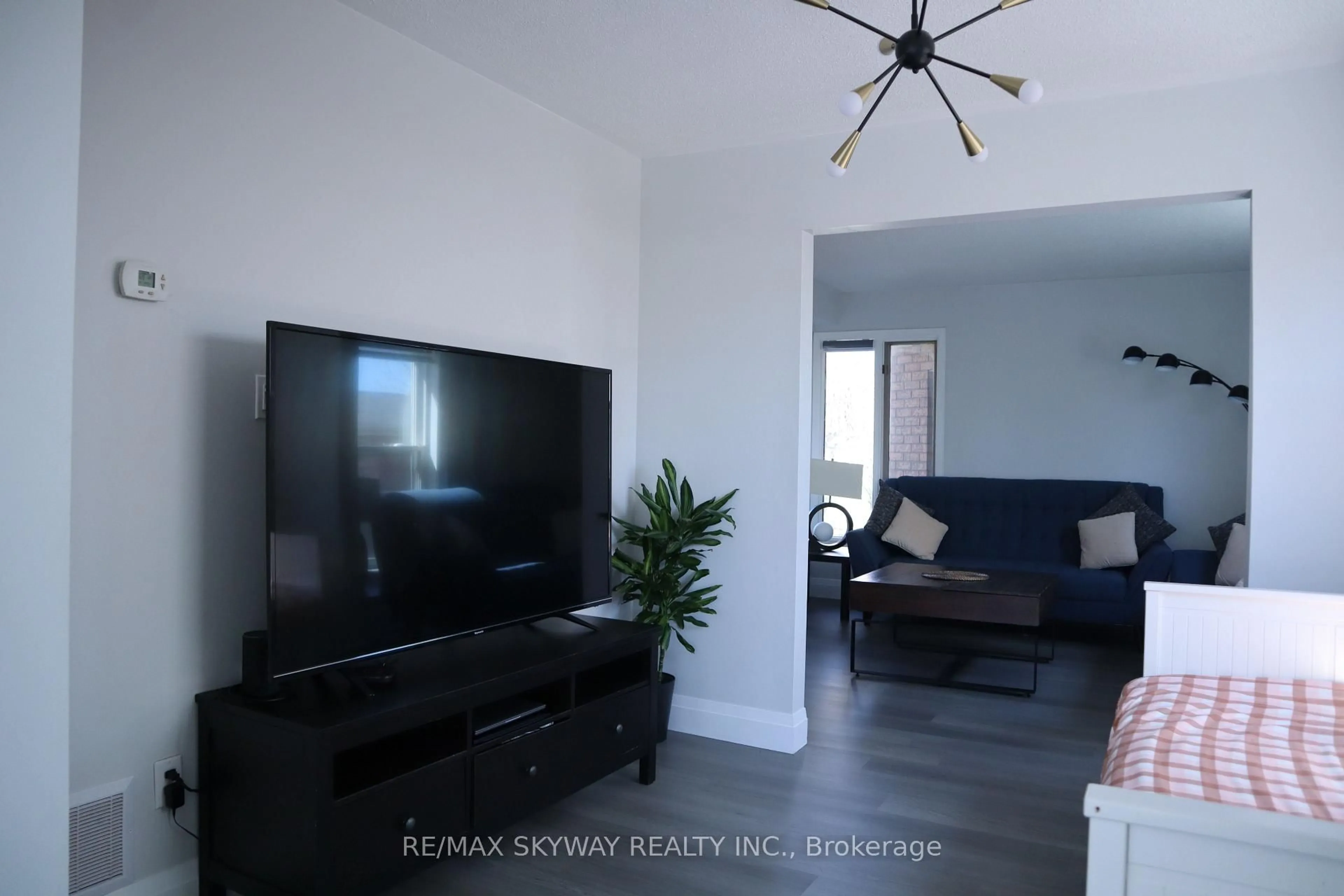 Unknown for 10 Elephant Hill Dr, Clarington Ontario L1C 4M5