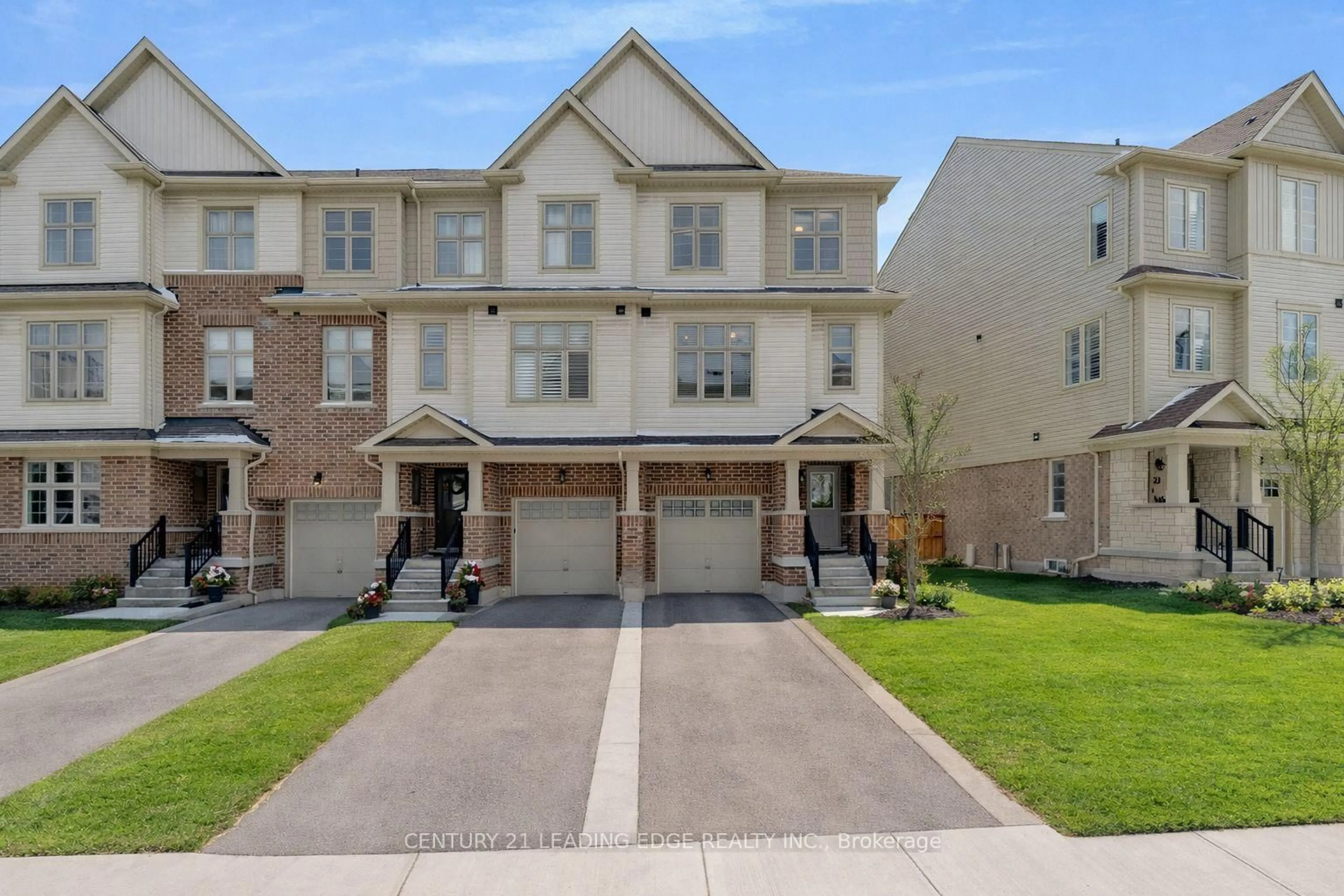 Unknown for 31 Westbury Way, Whitby Ontario L1M 0L9