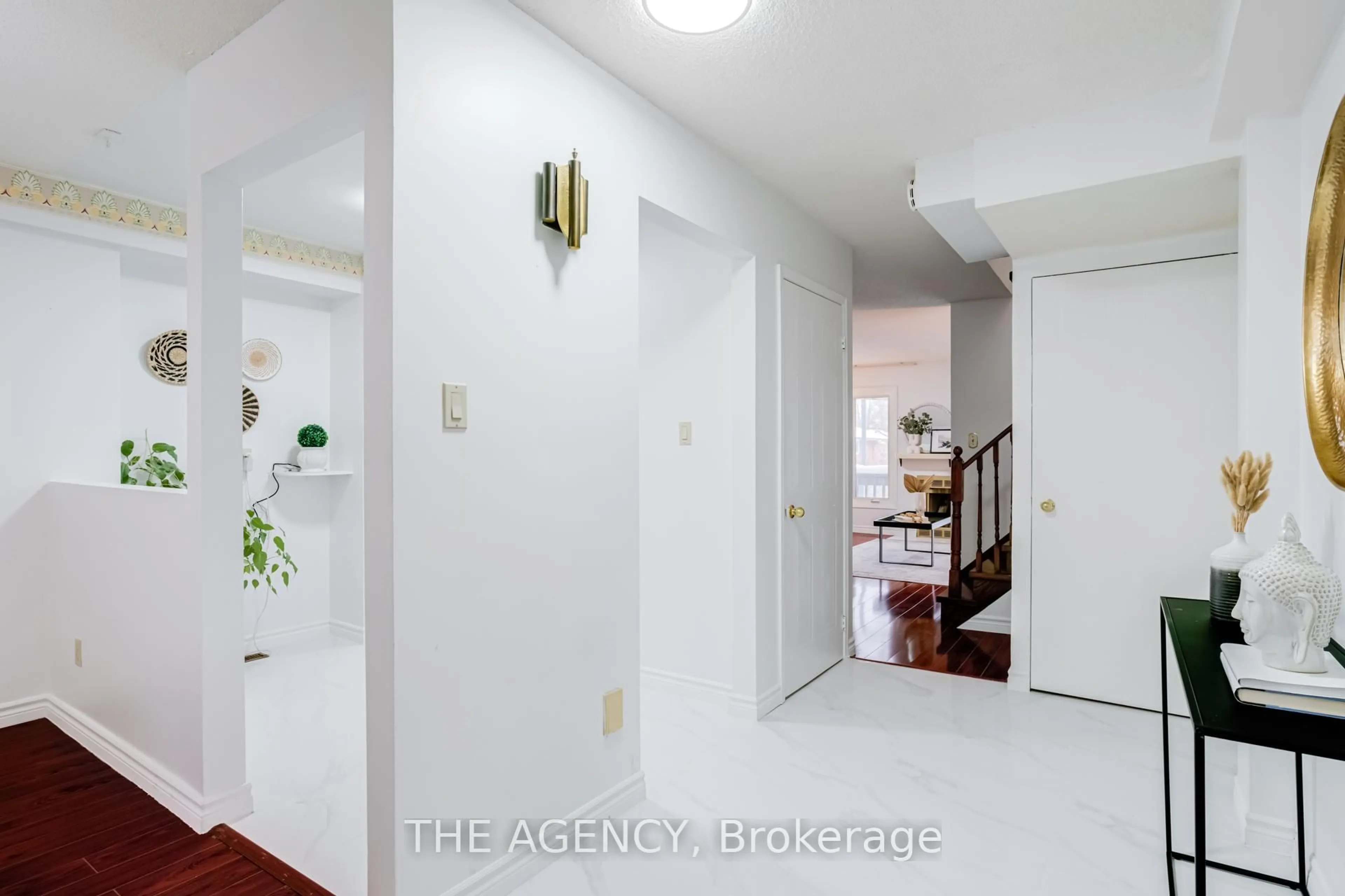 Unknown for 142 Greenbrae Crct, Toronto Ontario M1H 1R3