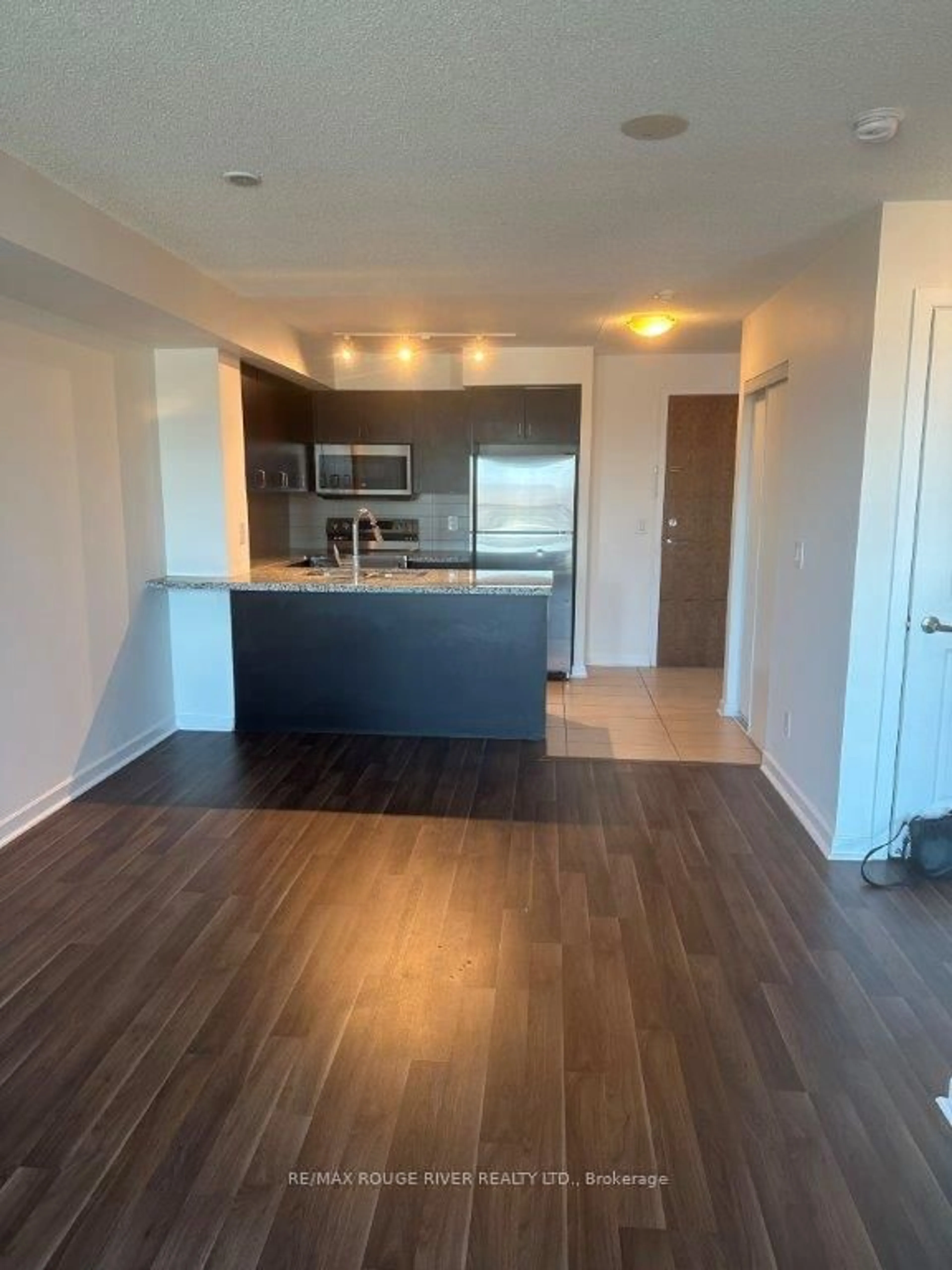 Unknown for 1235 Bayly St #1207, Pickering Ontario L1W 1L7