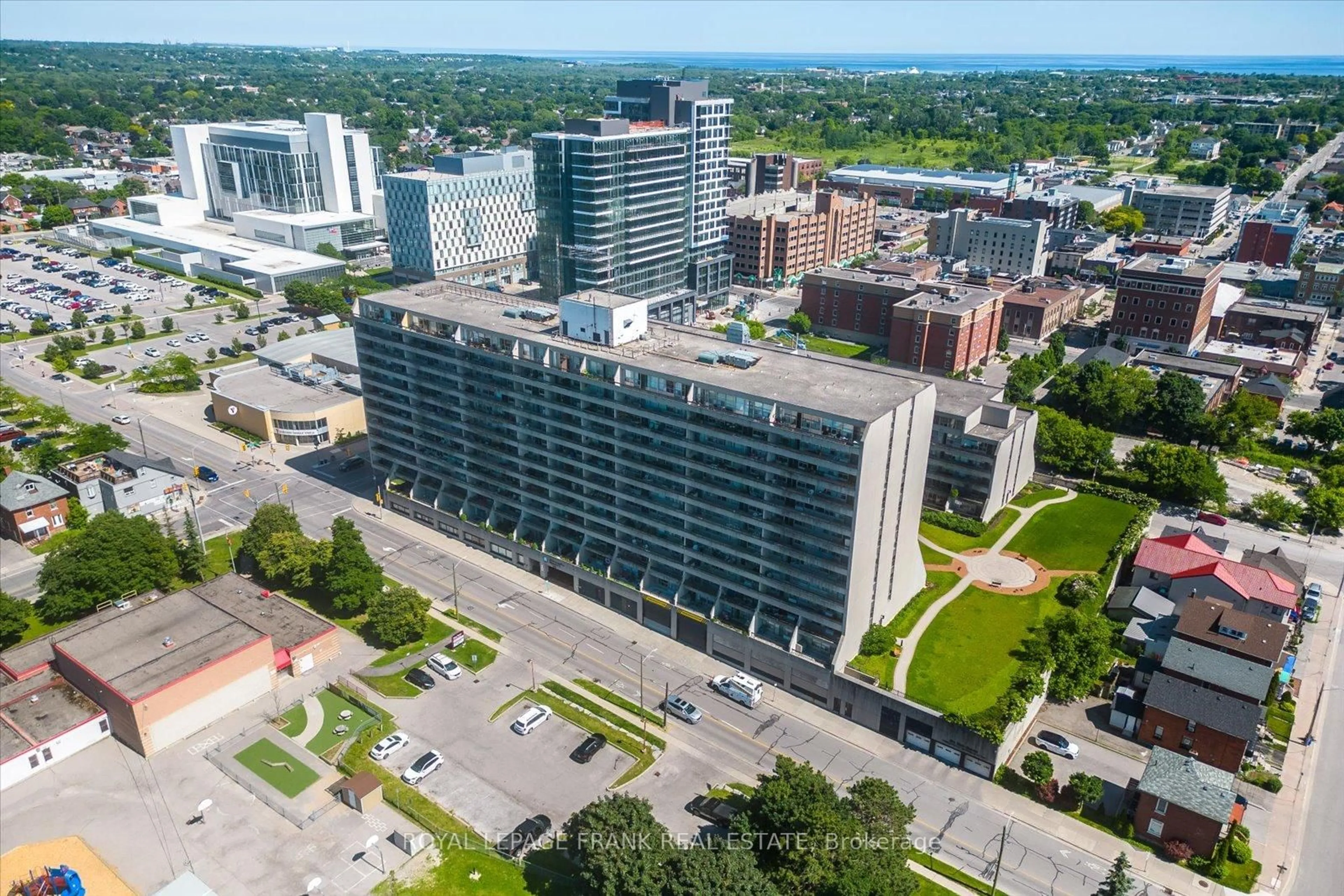 A pic from outside/outdoor area/front of a property/back of a property/a pic from drone, city buildings view from balcony for 55 William St #915, Oshawa Ontario L1G 7C9