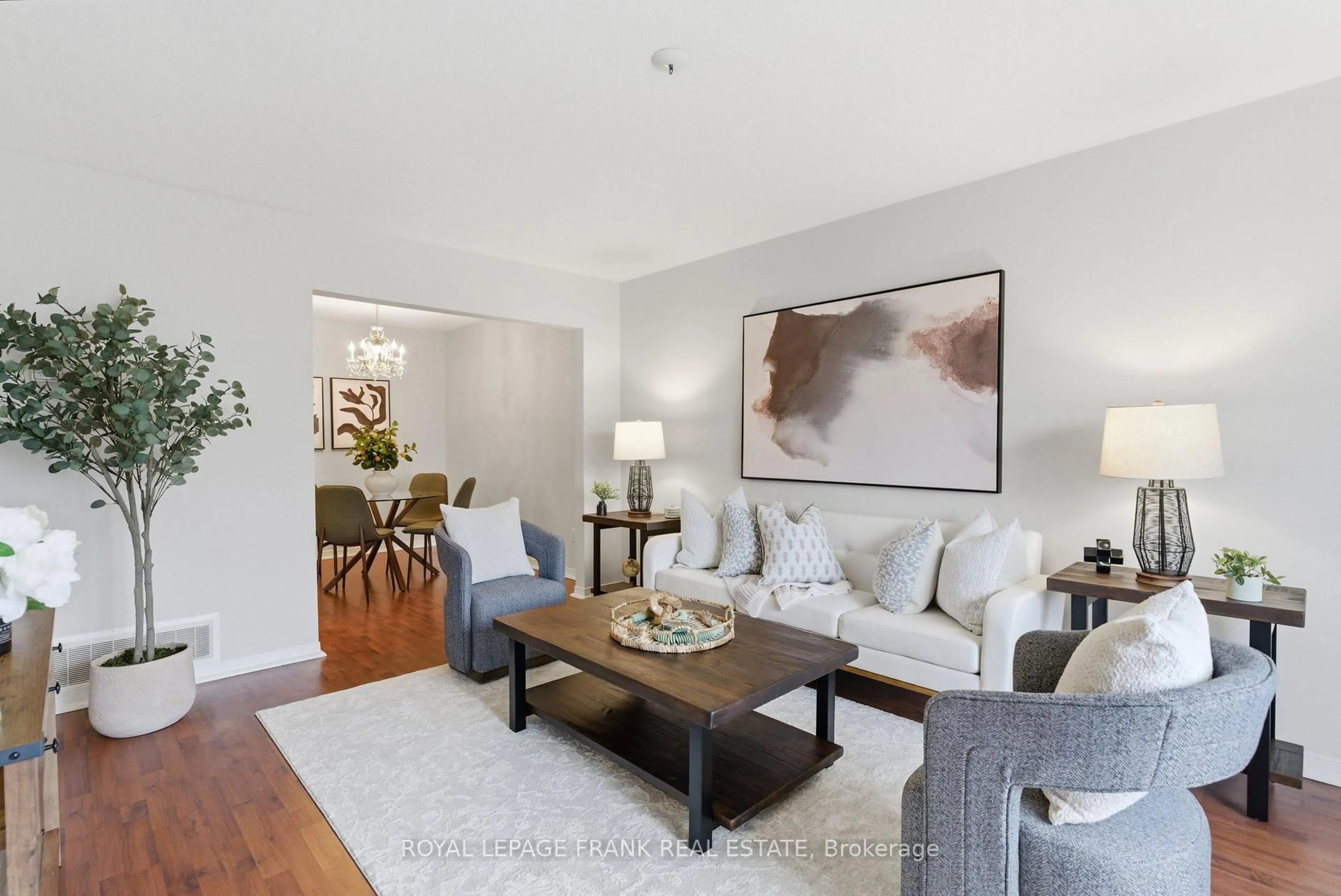 Living room with furniture, unknown for 380 Surrey Dr, Oshawa Ontario L1G 6H1