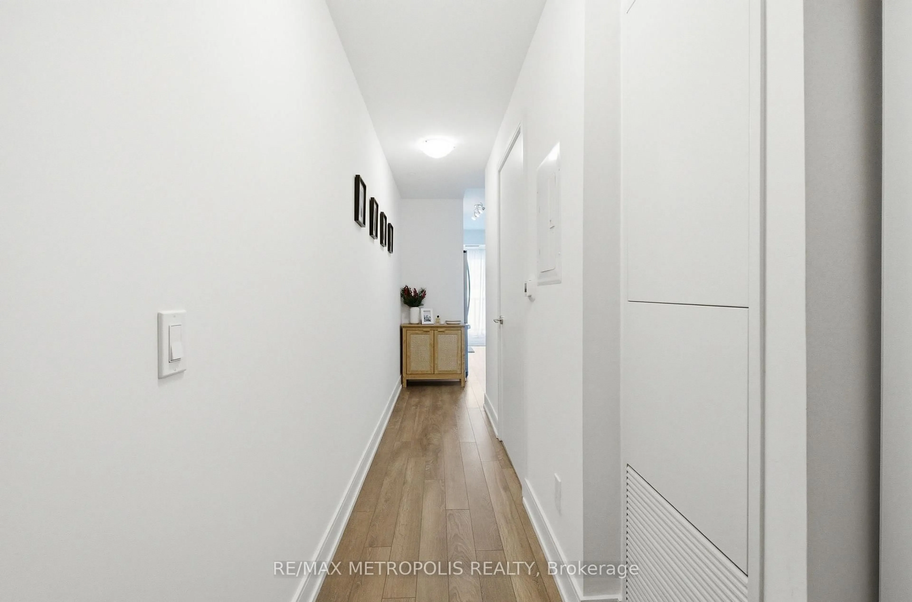 Unknown for 1350 Ellesmere Rd #607, Toronto Ontario M1P 2X9