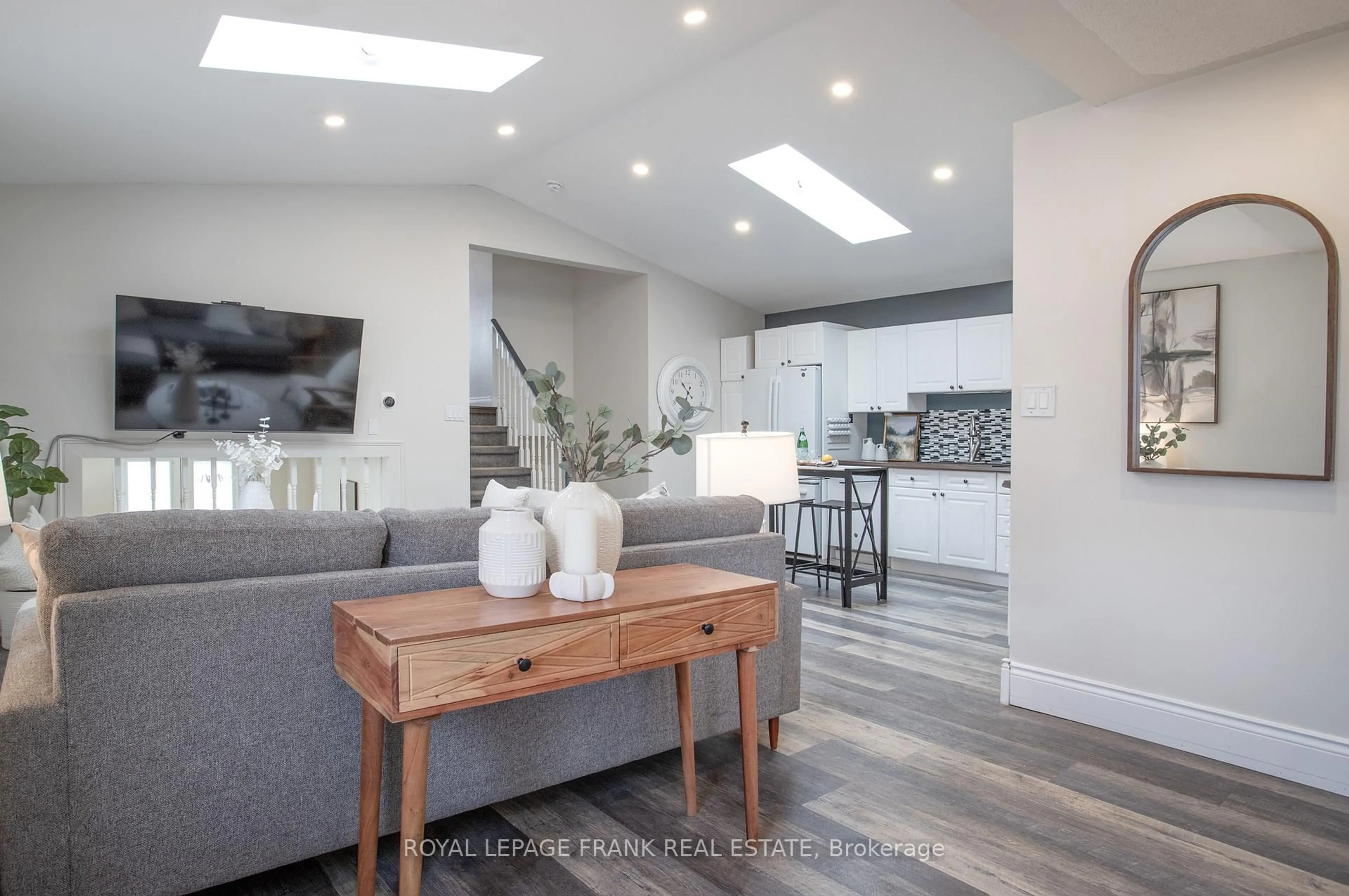 Living room with furniture, unknown for 35 Dale Park Dr Dr, Clarington Ontario L1E 2Z4