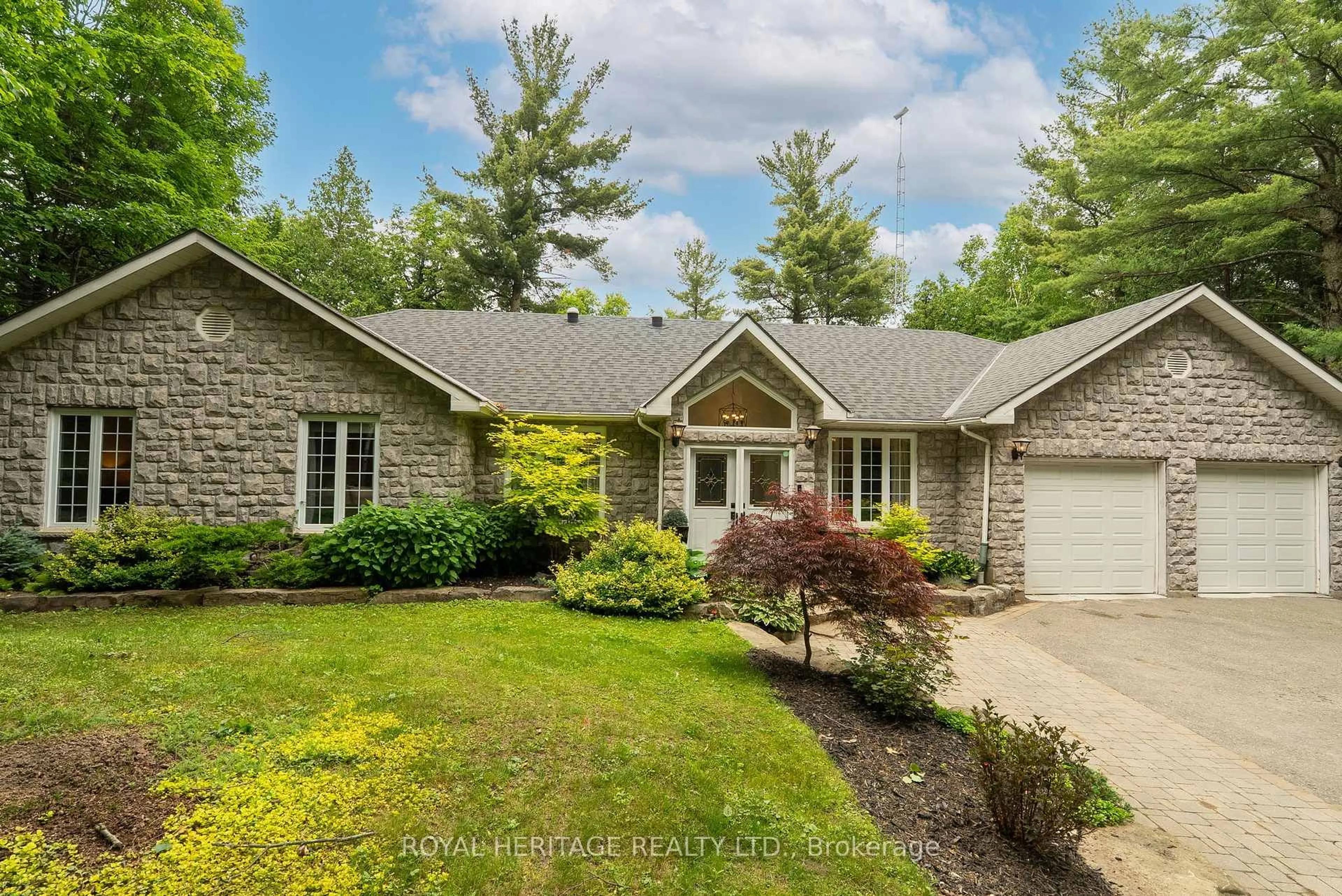 A pic from outside/outdoor area/front of a property/back of a property/a pic from drone, water/lake/river/ocean view for 9015 Mosport Rd, Clarington Ontario L0B 1M0