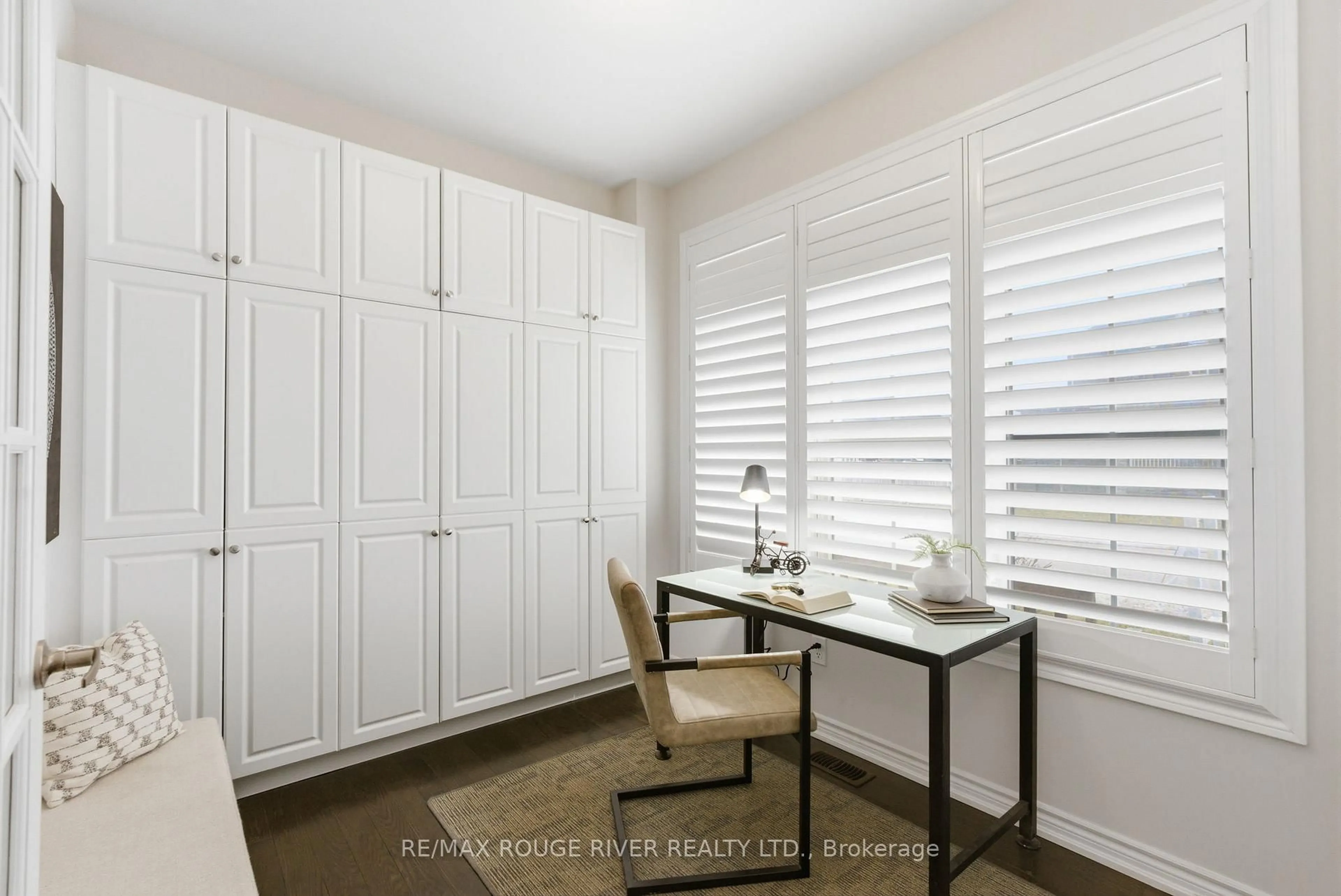 Storage room or clothes room or walk-in closet for 82 Burning Springs Pl, Whitby Ontario L1M 0K1