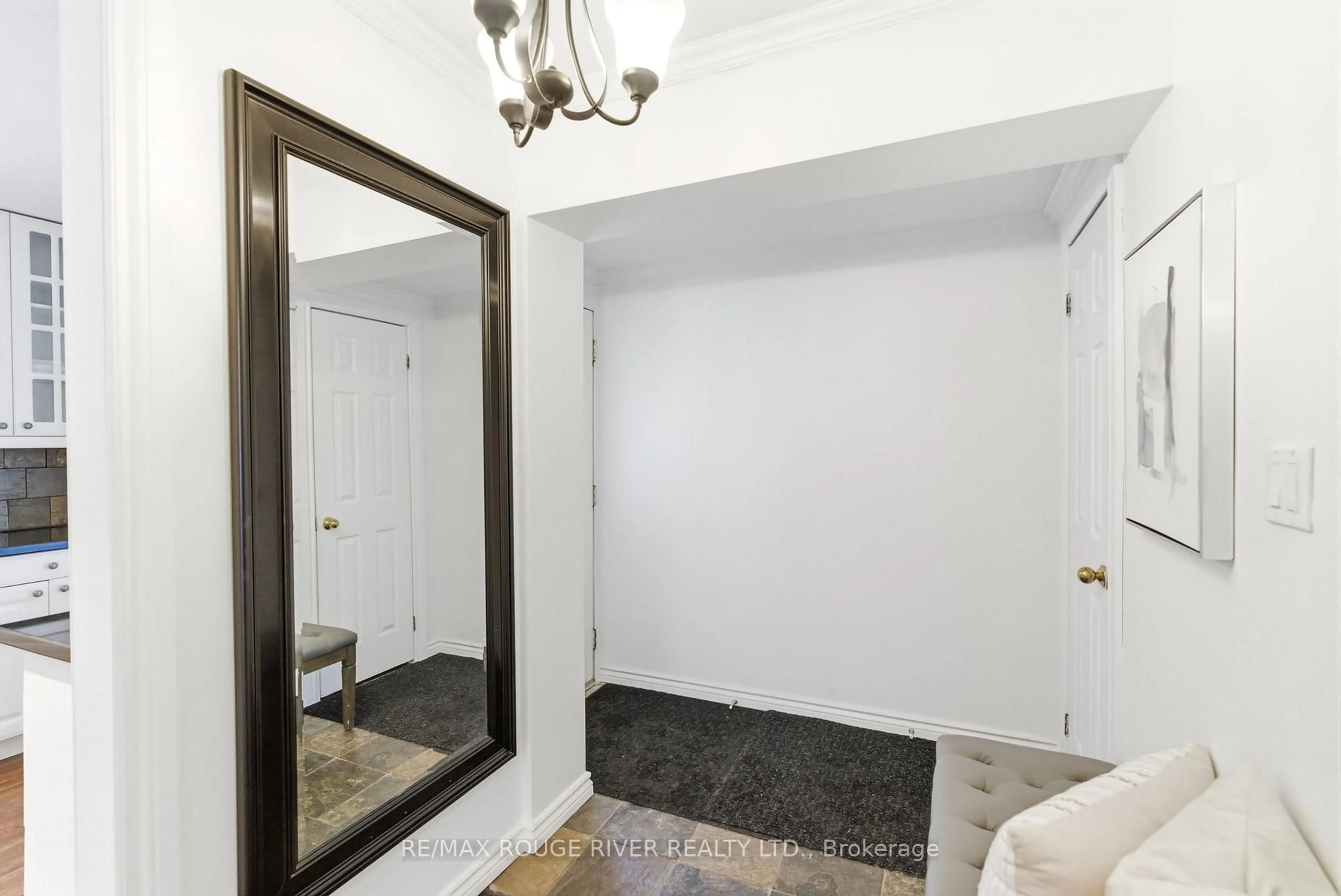 Unknown for 59 Muir Cres, Whitby Ontario L1P 1B5