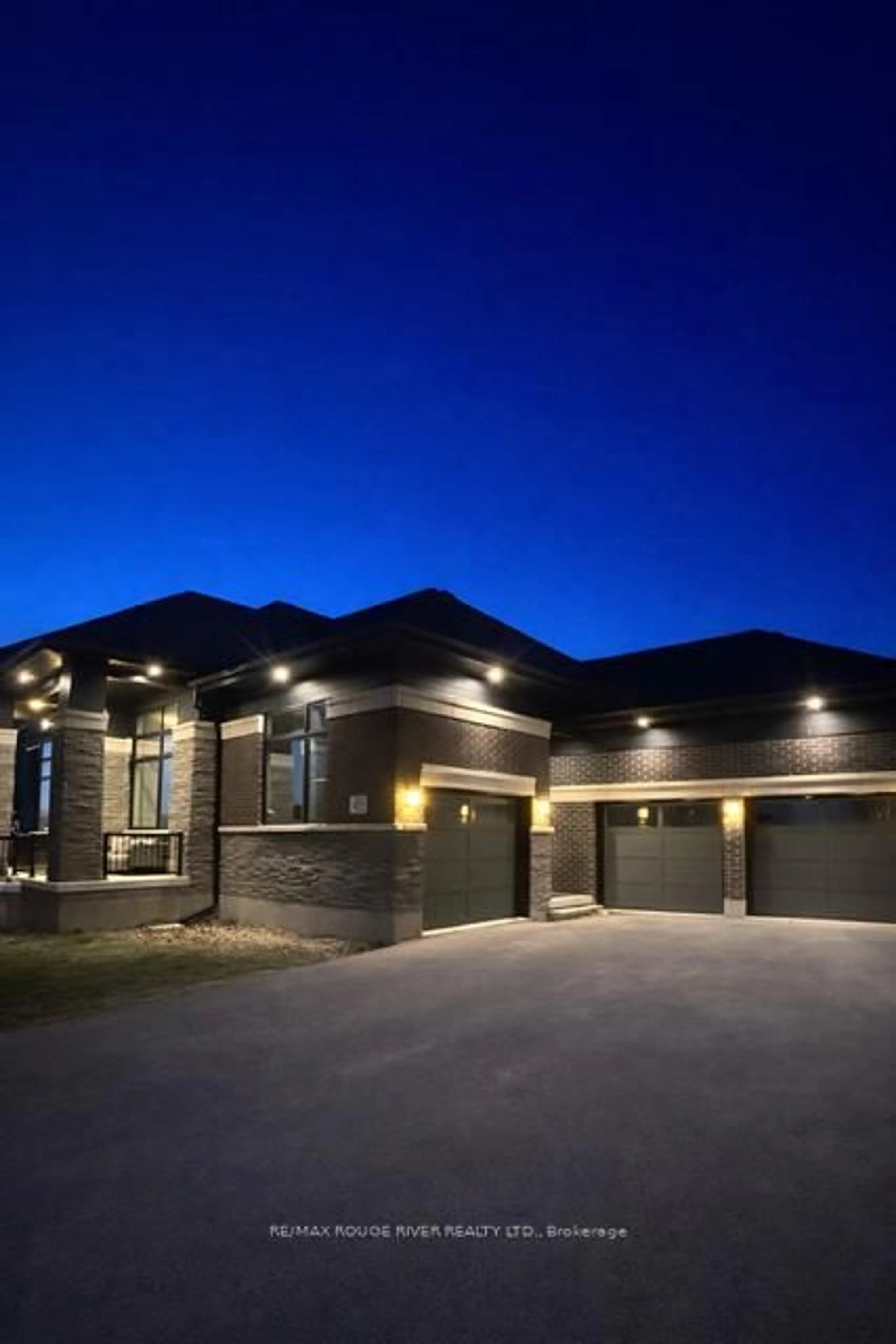 Home with brick exterior material, street for 49 Bonnie Brae Crt, Scugog Ontario L9L 1V1