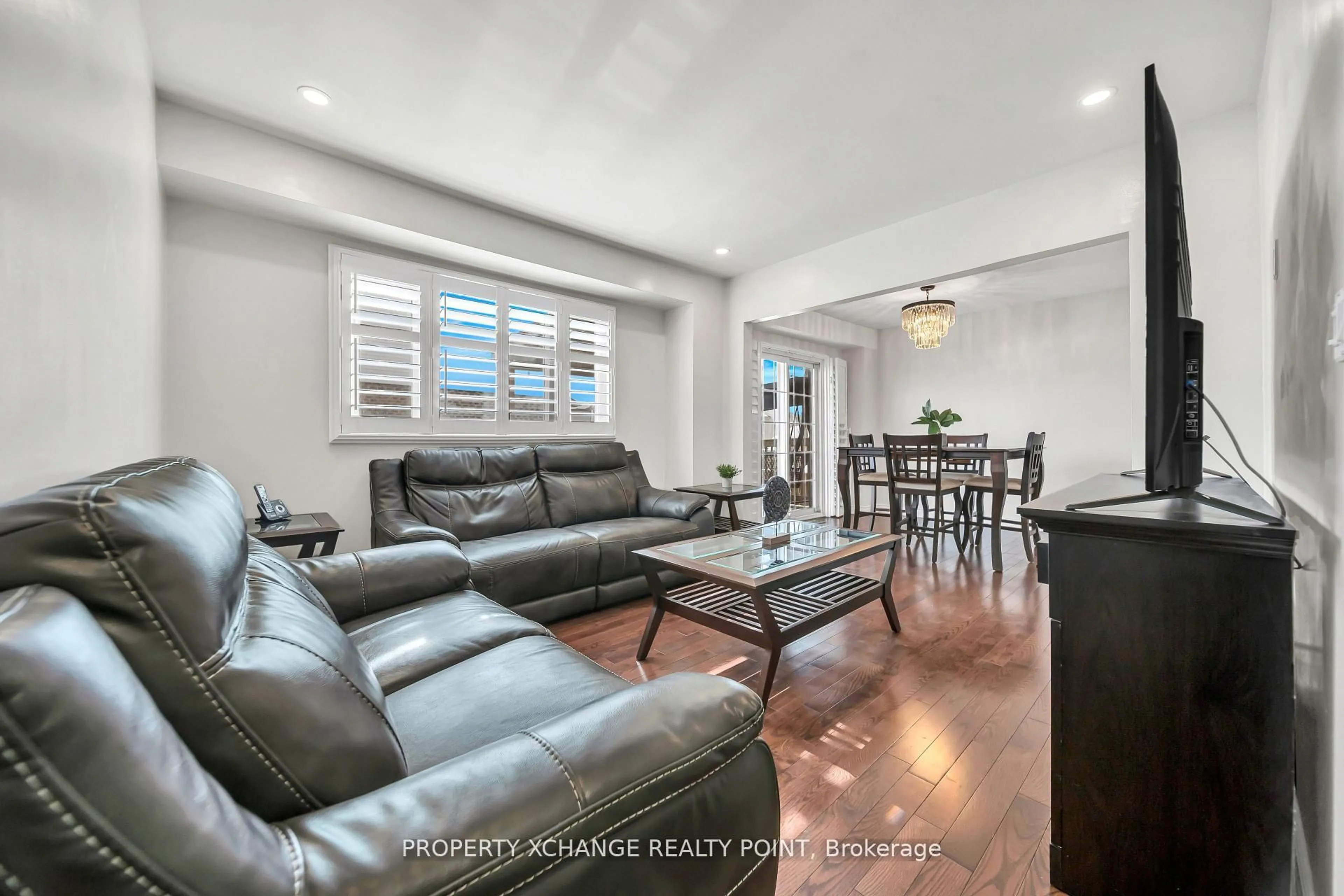 Living room with furniture, unknown for 12 Waverly St, Oshawa Ontario L1J 5T7