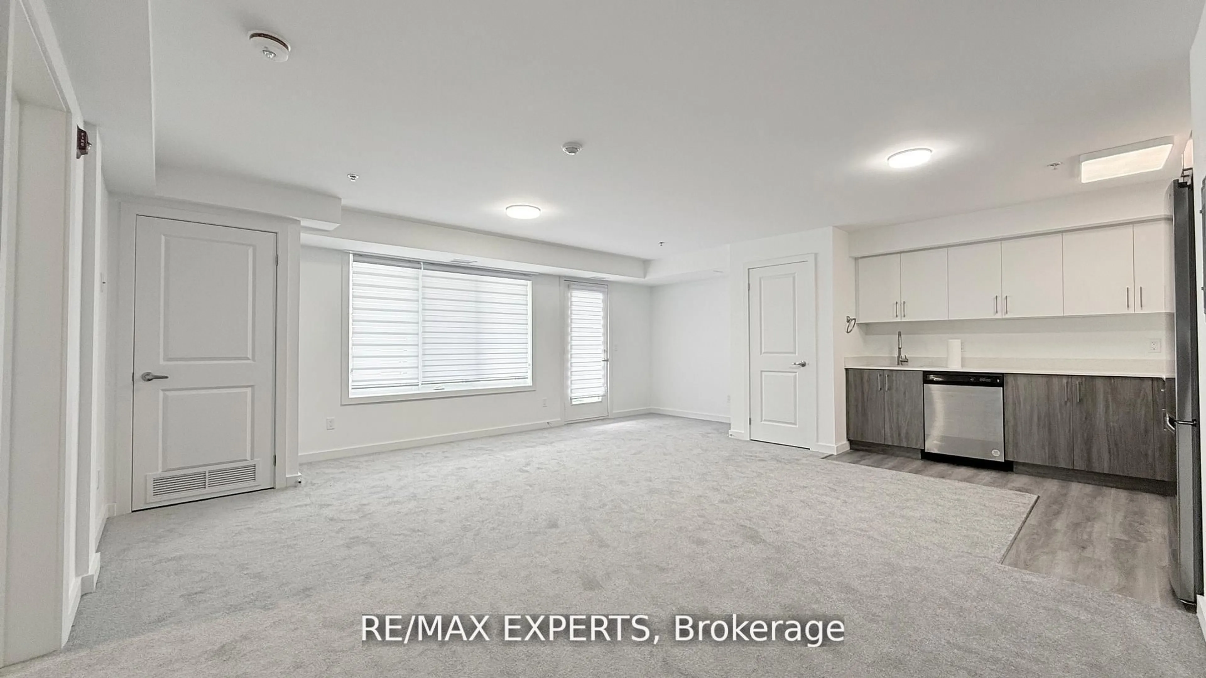 A pic of a room for 45 Connaught Ave #302, Toronto Ontario M4L 2V8