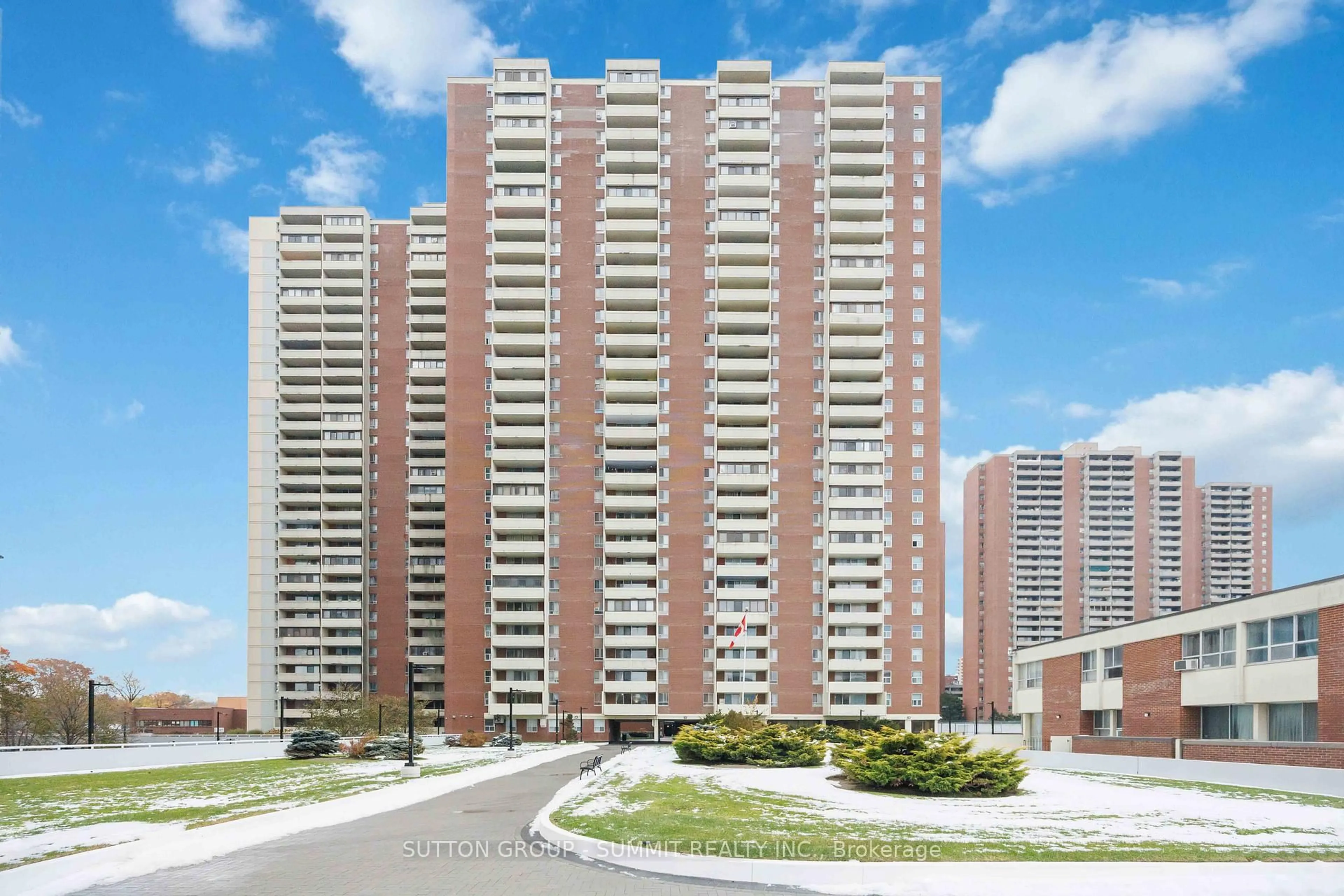 Unknown for 5 Massey Sq #2110, Toronto Ontario M4C 5L6